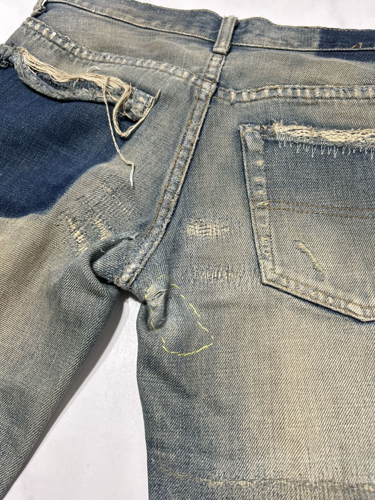 Undercover AW04 Undercover 68 Red Yarn Denim Size 26" / US 2 / IT 38 - 4 Thumbnail