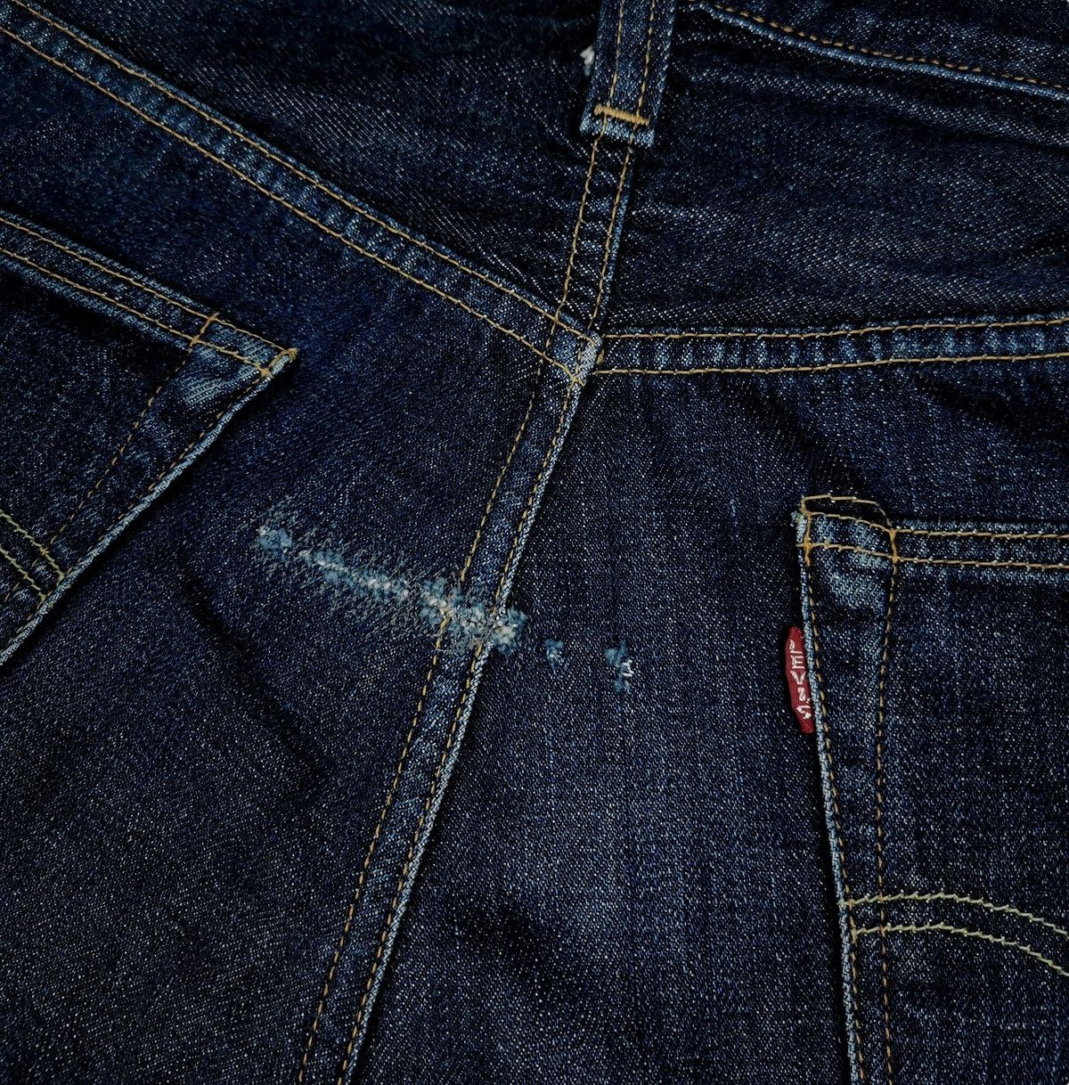 Levi's Vintage Clothing Levis Vintage Clothing 501xx Selvedge Denim Jeans Rare Size US 31 - 16 Thumbnail