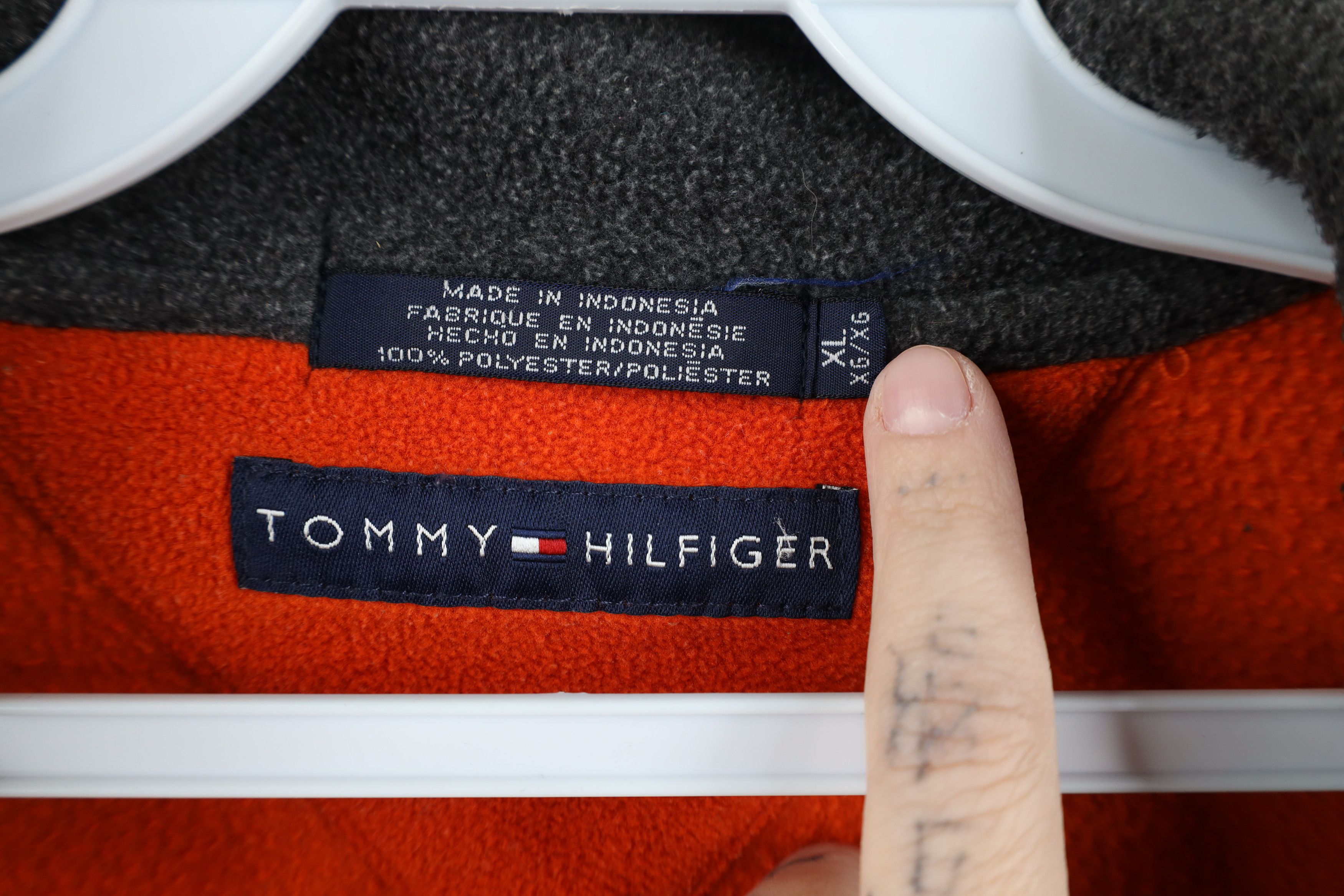 Tommy Hilfiger Vintage 90s Y2K Tommy Hilfiger Half Zip Pullover Sweater Size US XL / EU 56 / 4 - 7 Thumbnail