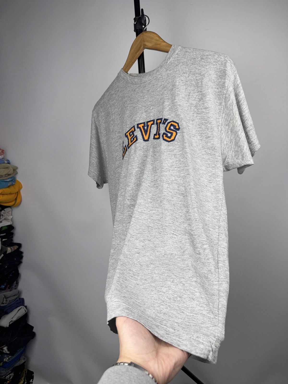 Levi's 90s Levi’s USA Grey Varsity Arch Logo T-Shirt Casual Basic Size US S / EU 44-46 / 1 - 7 Thumbnail
