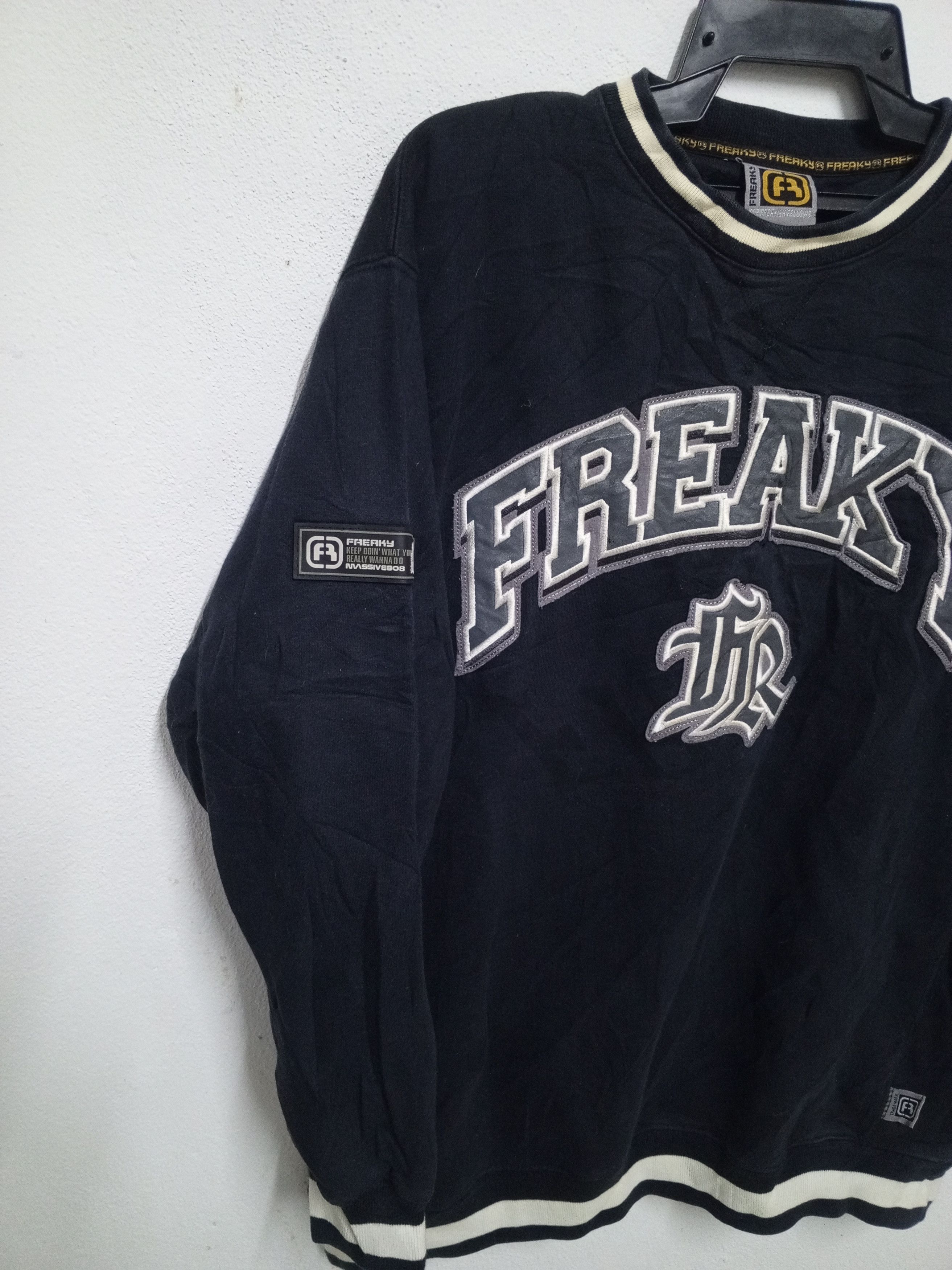 JNCO FREAKY SWEATSHIRT Y2K VINTAGE LOGO APPEARS RARE Size US XL / EU 56 / 4 - 4 Thumbnail