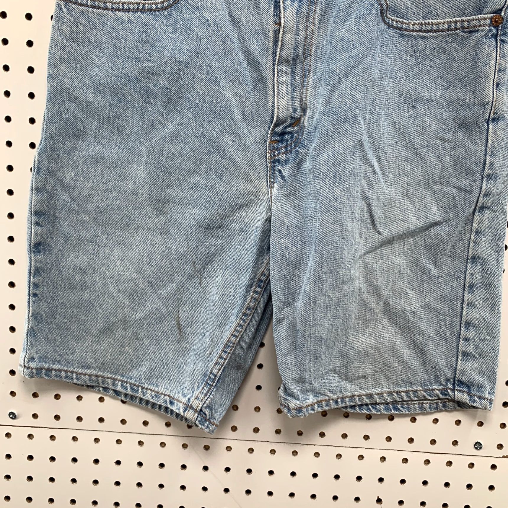 Levi's VINTAGE Levi's 505 Denim Shorts Bermuda Mens Size 33x9 Blue USA Made In USA Regular Fit 90s Jorts Size US 33 - 6 Thumbnail