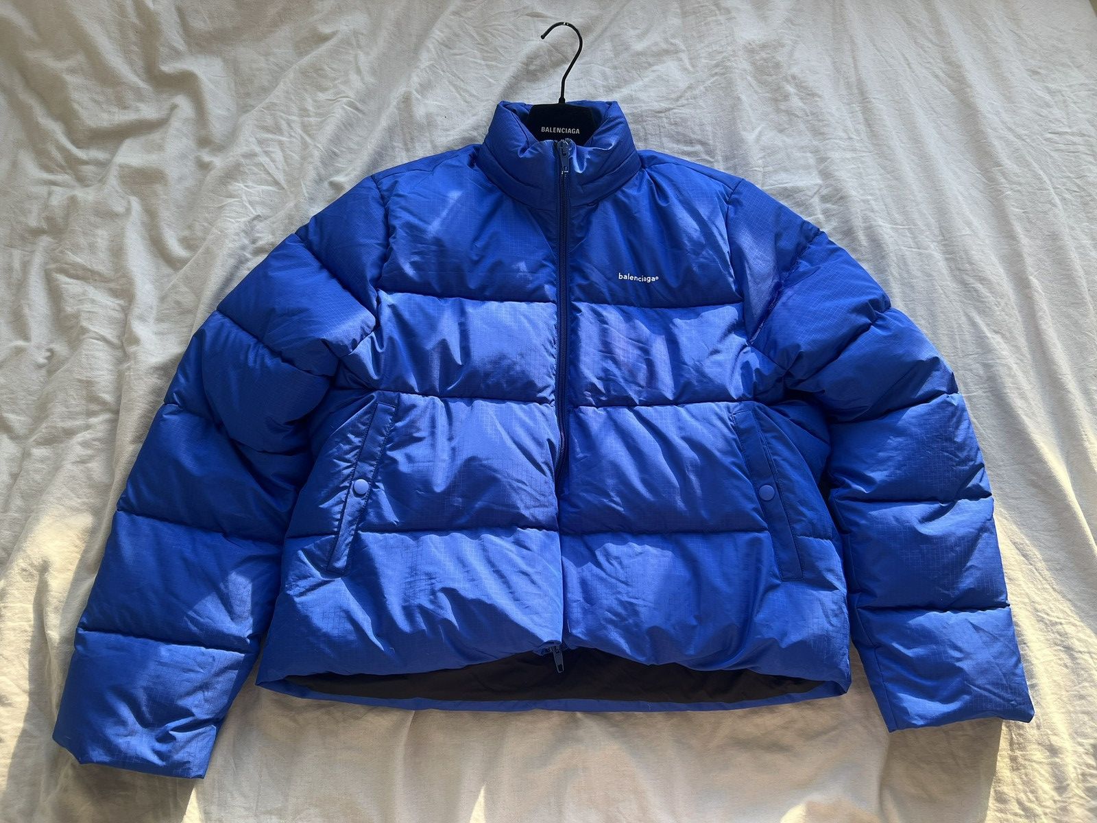 Balenciaga LIGHTNING BLUE BALENCIAGA PUFFER JACKET Size US S / EU 44-46 / 1 - 3 Thumbnail