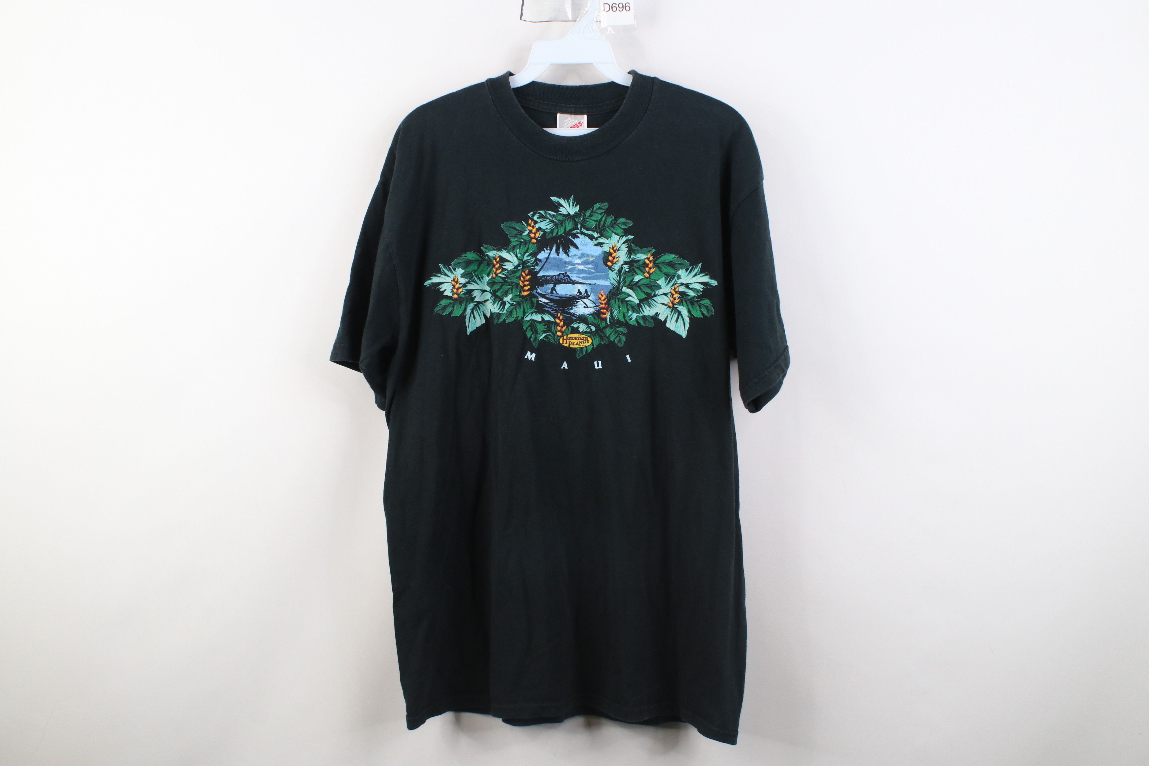 Vintage Vintage 90s Streetwear Legends Maui Surfing T-Shirt USA Size US L / EU 52-54 / 3 - 1 Thumbnail