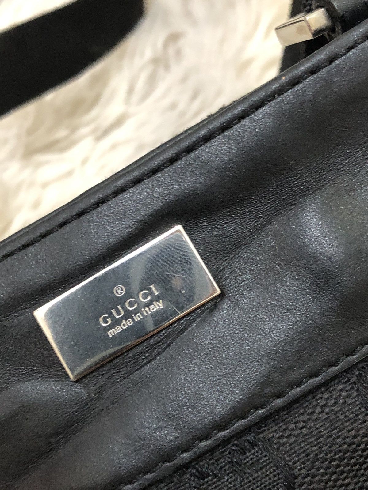 Gucci × Vintage Vintage Gucci Monogram Cross body Size ONE SIZE - 2 Thumbnail