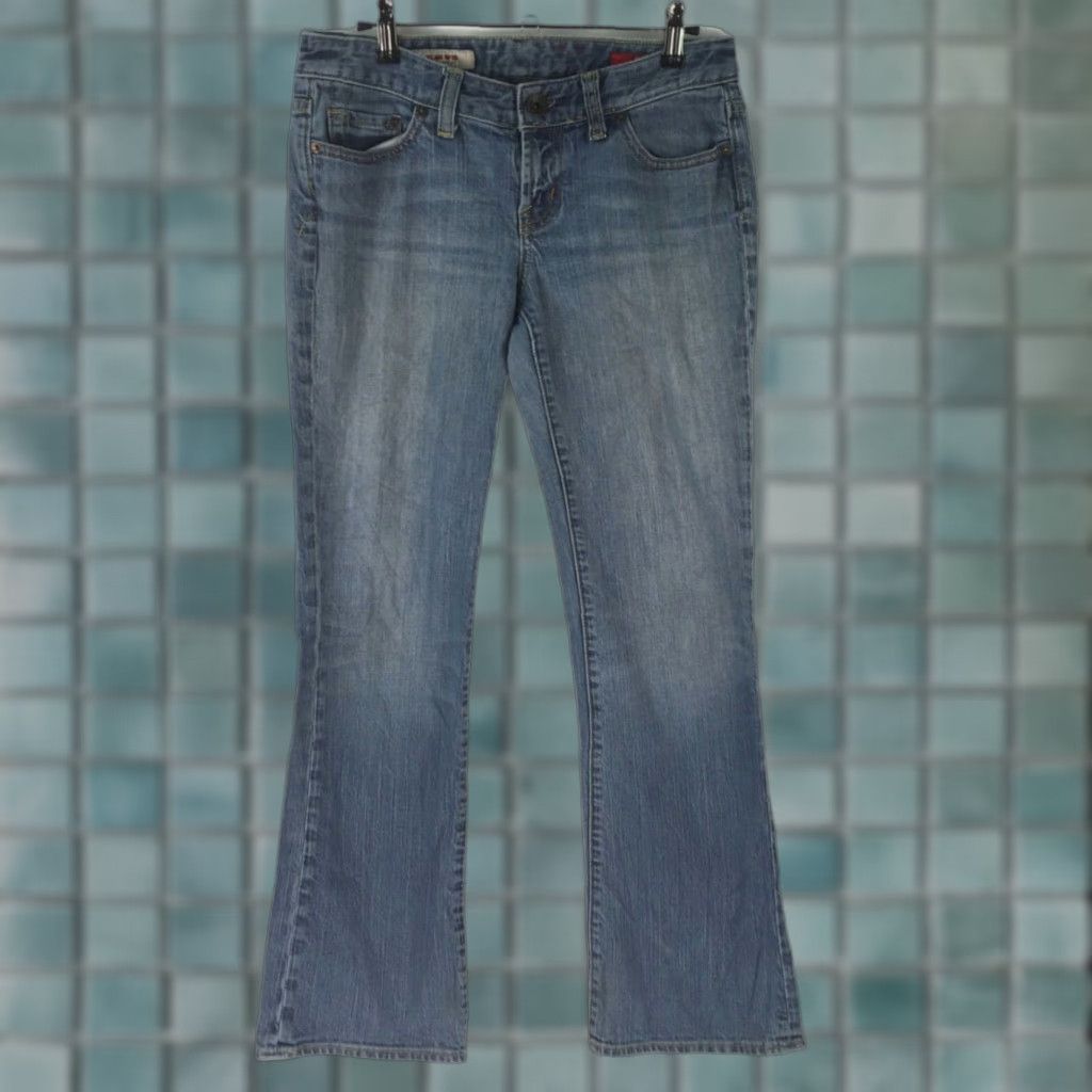 Denime X2 Slim Bootcut Jeans Women's Size 6 30x30 Blue Denim 5-Pocket Low Rise Size 28" / US 6 / IT 42 - 1 Thumbnail