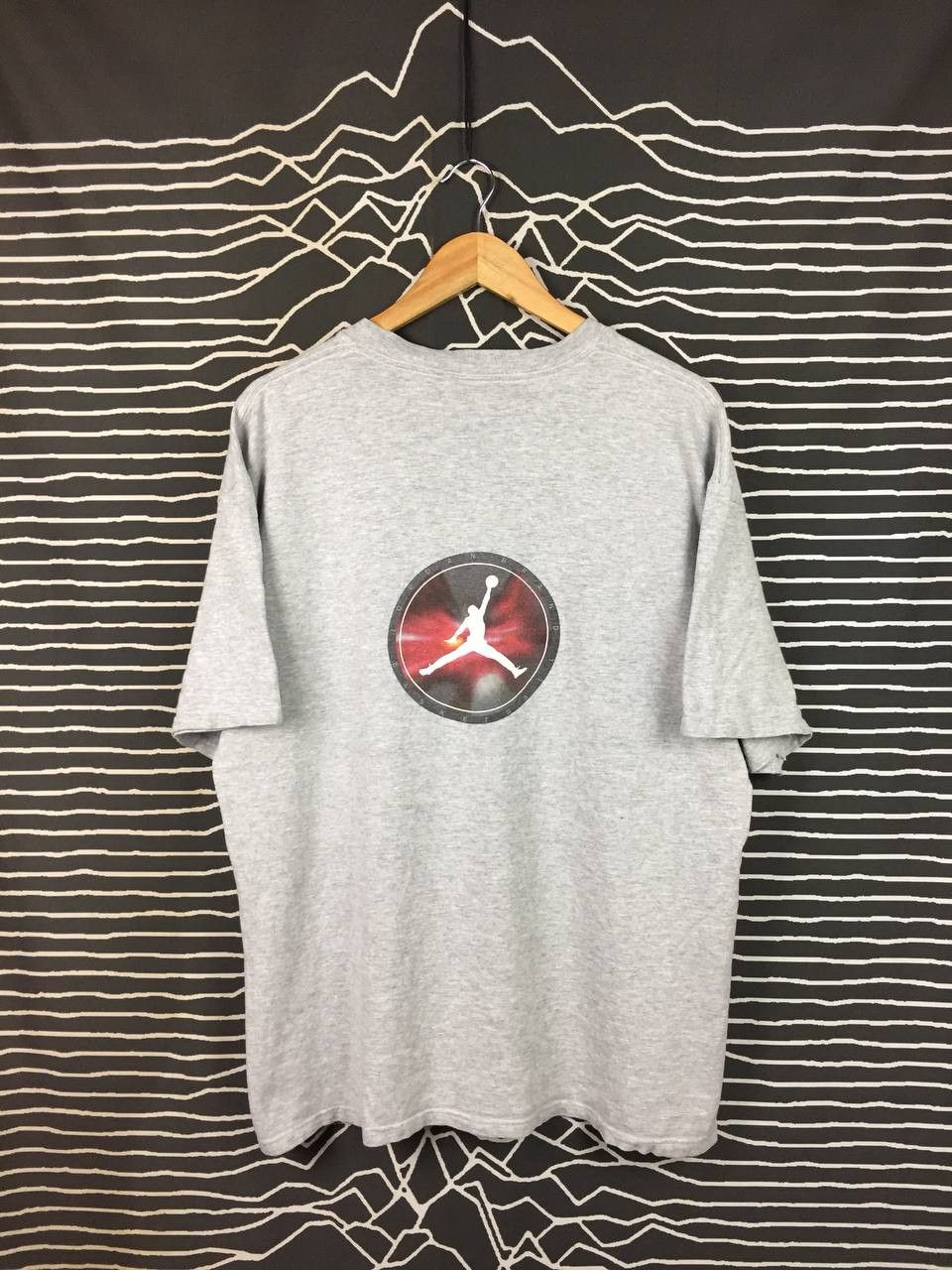 Nike Vtg 90s Nike Air Jordan Made In Usa V-Neck Tee Size US L / EU 52-54 / 3 - 2 Thumbnail