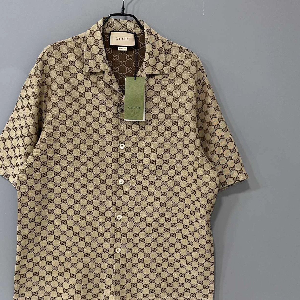 Gucci GUCCI GG Denim Short Sleeve Shirt NWT Size 48 Size US M / EU 48-50 / 2 - 2 Thumbnail