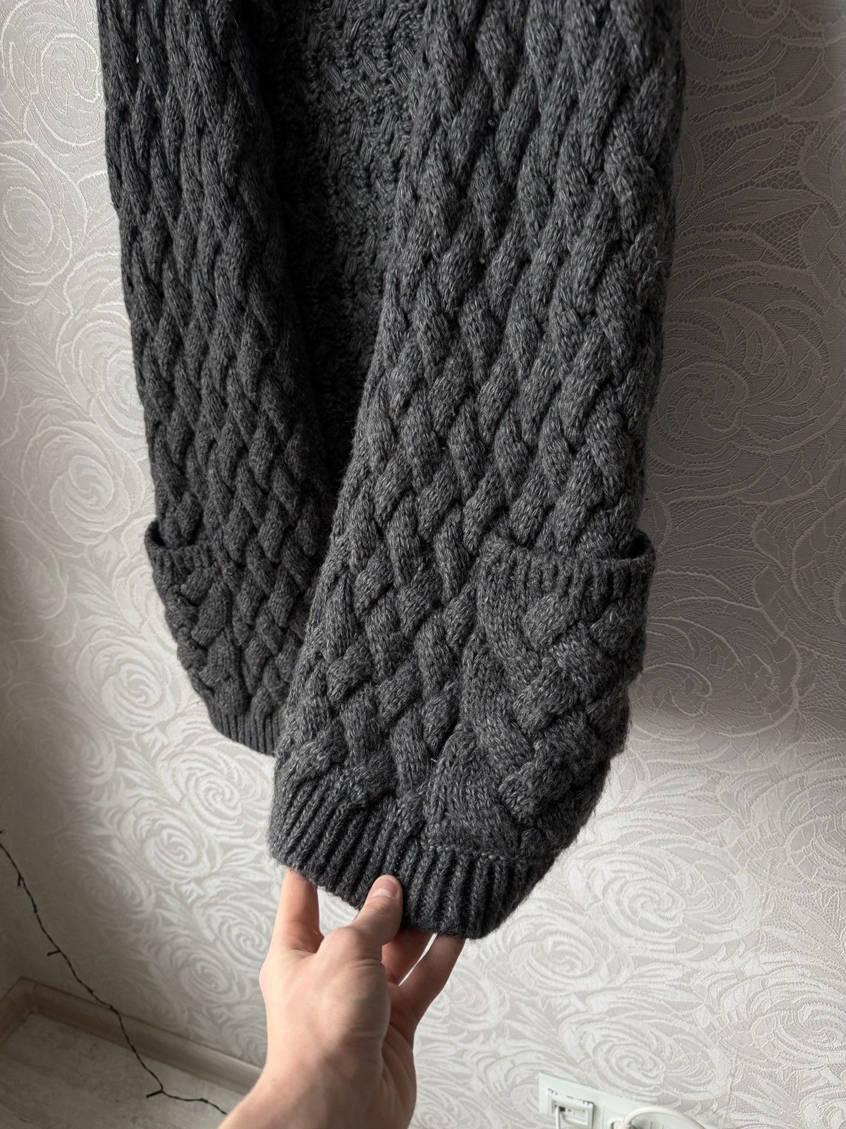 Miu Miu MIU MIU Gray Cable Knit Vest Jacket Cardigan 38 Knitwear Size XS / US 0-2 / IT 36-38 - 5 Thumbnail