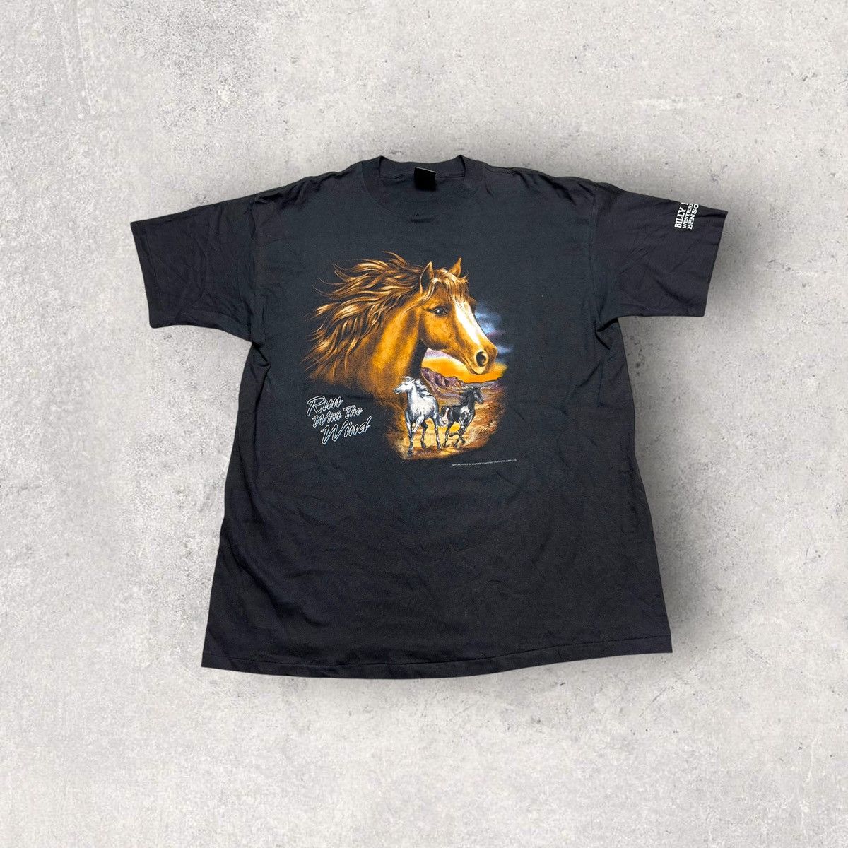 Vintage Vintage 3D Emblem Run with the Wind tee Size US XL / EU 56 / 4 - 1 Thumbnail