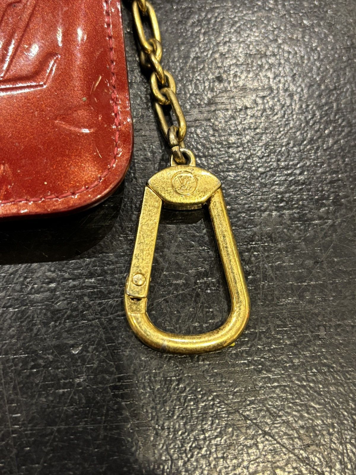 Louis Vuitton Louis Vuitton Patent Monogram Zip Coin Purse - Red Size ONE SIZE - 3 Thumbnail