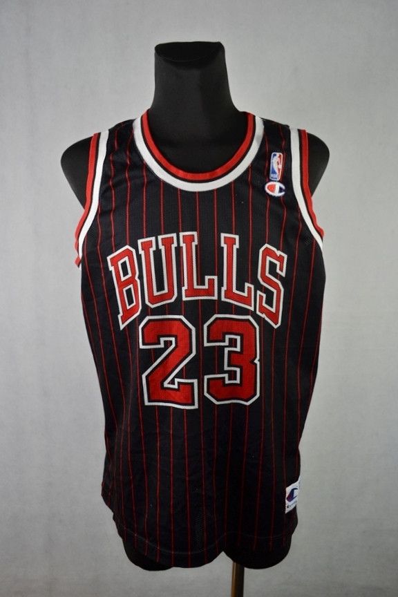 image of Vintage 90's Chicago Bulls Champion 23 Michael Jordan Jersey in Black Red, Men's (Size XL)