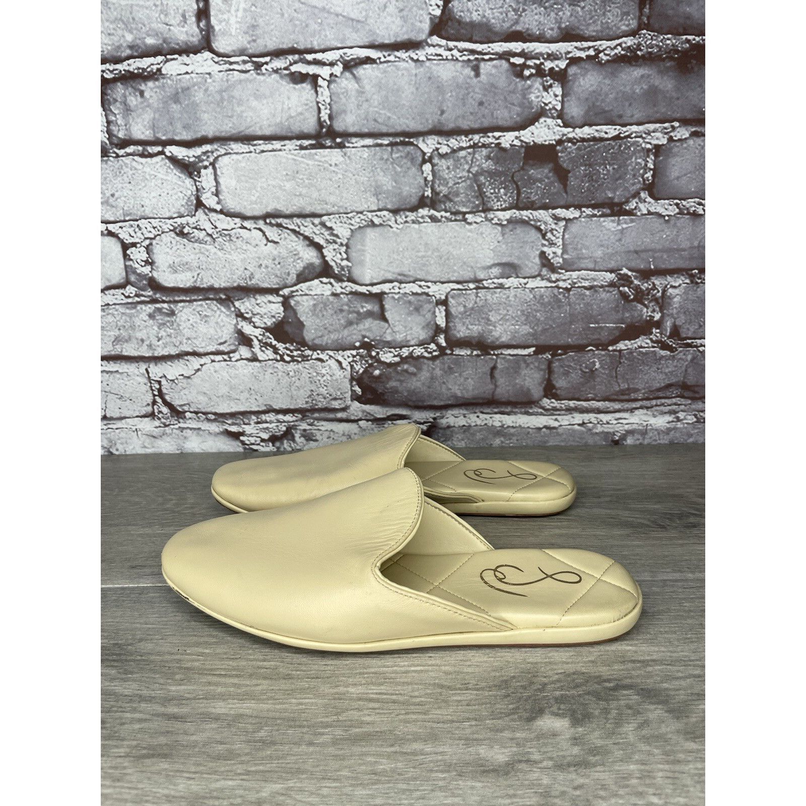 Sam Edelman Sam Edelman Kylar Eggshell Beige Leather Quilted Mules Flats Size US 6 / IT 36 - 6 Thumbnail