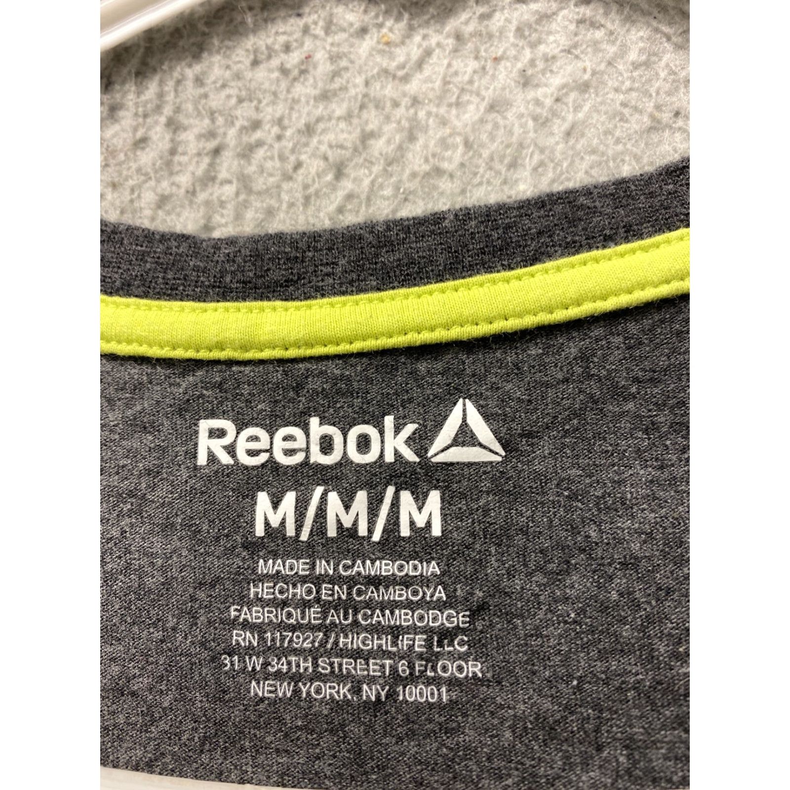 Reebok Reebok Graphic T-Shirt Men's Size M Classic Fit Gray Logo Sports Tee Size US M / EU 48-50 / 2 - 3 Thumbnail