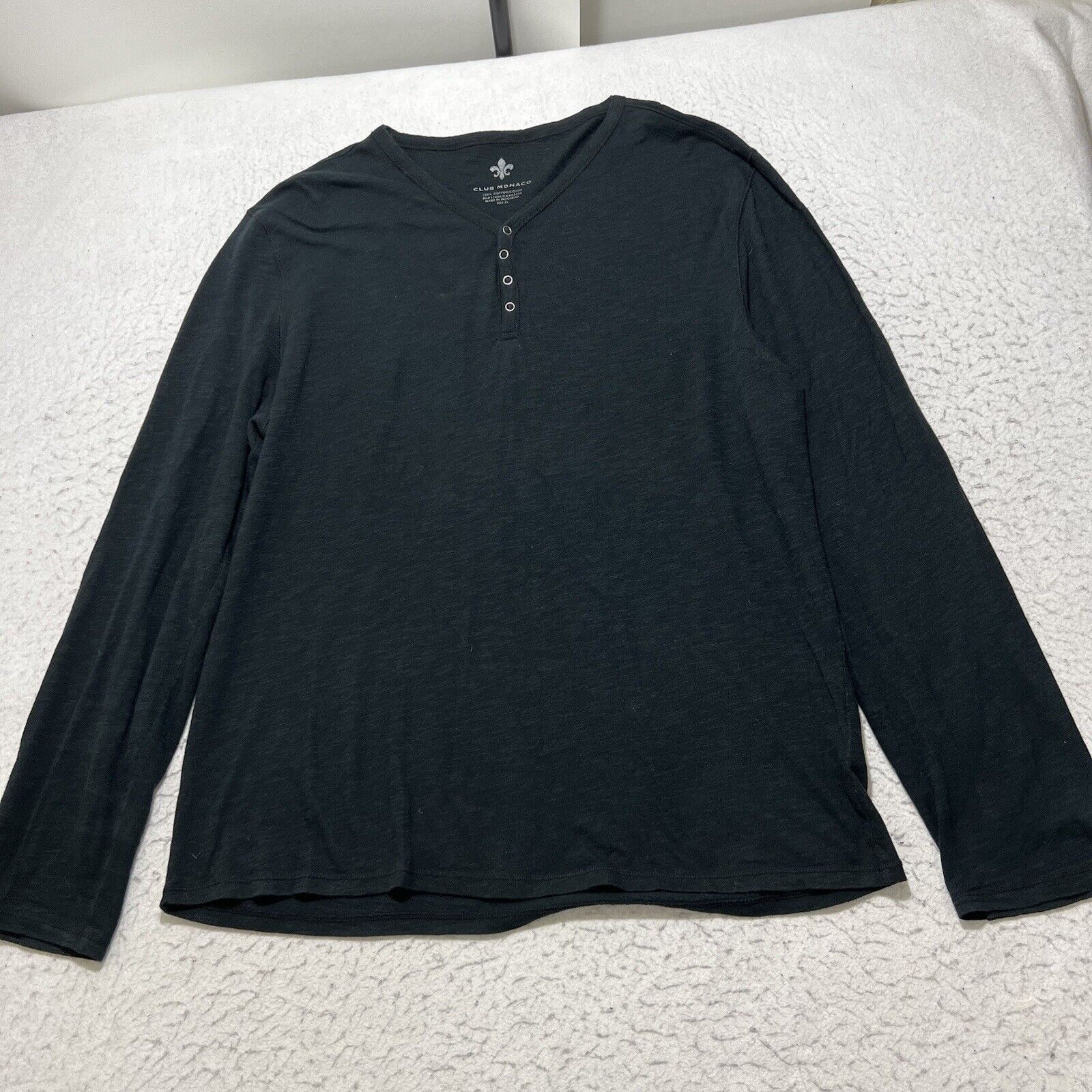Club Monaco Club Monaco Henley Neck Snap Button Black Pullover T Shirt Size US XL / EU 56 / 4 - 1 Thumbnail