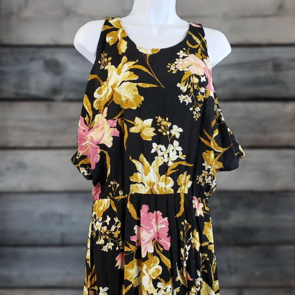 Vintage VINTAGE Leith Womens Dress Maxi Short Sleeve Black Pink Floral Cold Shoulder Rayon M Women's 45" Length 23" Width Size M / US 6-8 / IT 42-44 - 1 Thumbnail