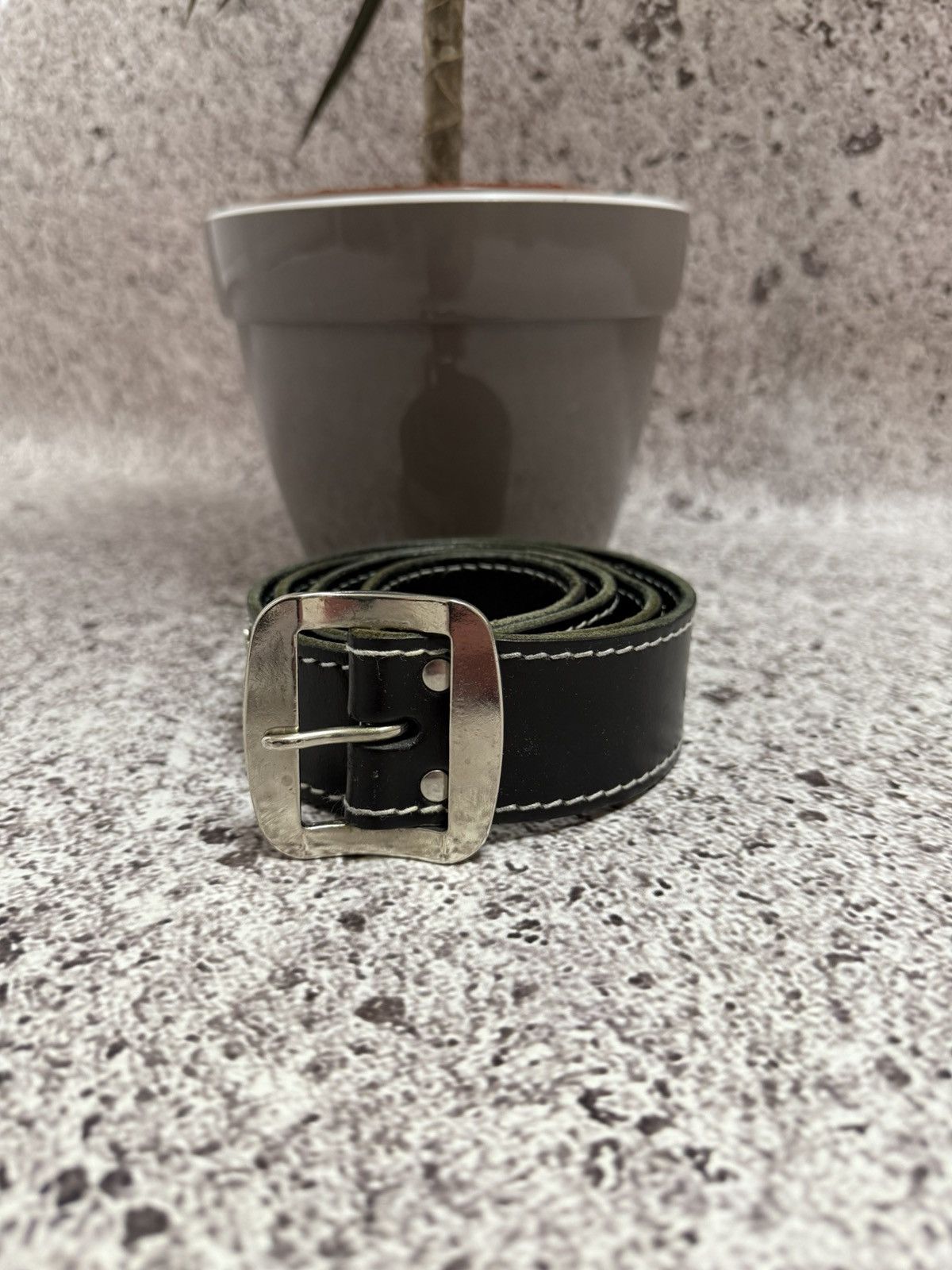 Etro Vintage Luxury Etro Leather Cows Belt Japanese Brand Size ONE SIZE - 5 Thumbnail