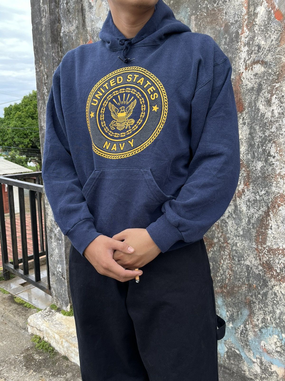 Vintage Vintage us navy military hoodie Size US L / EU 52-54 / 3 - 2 Thumbnail