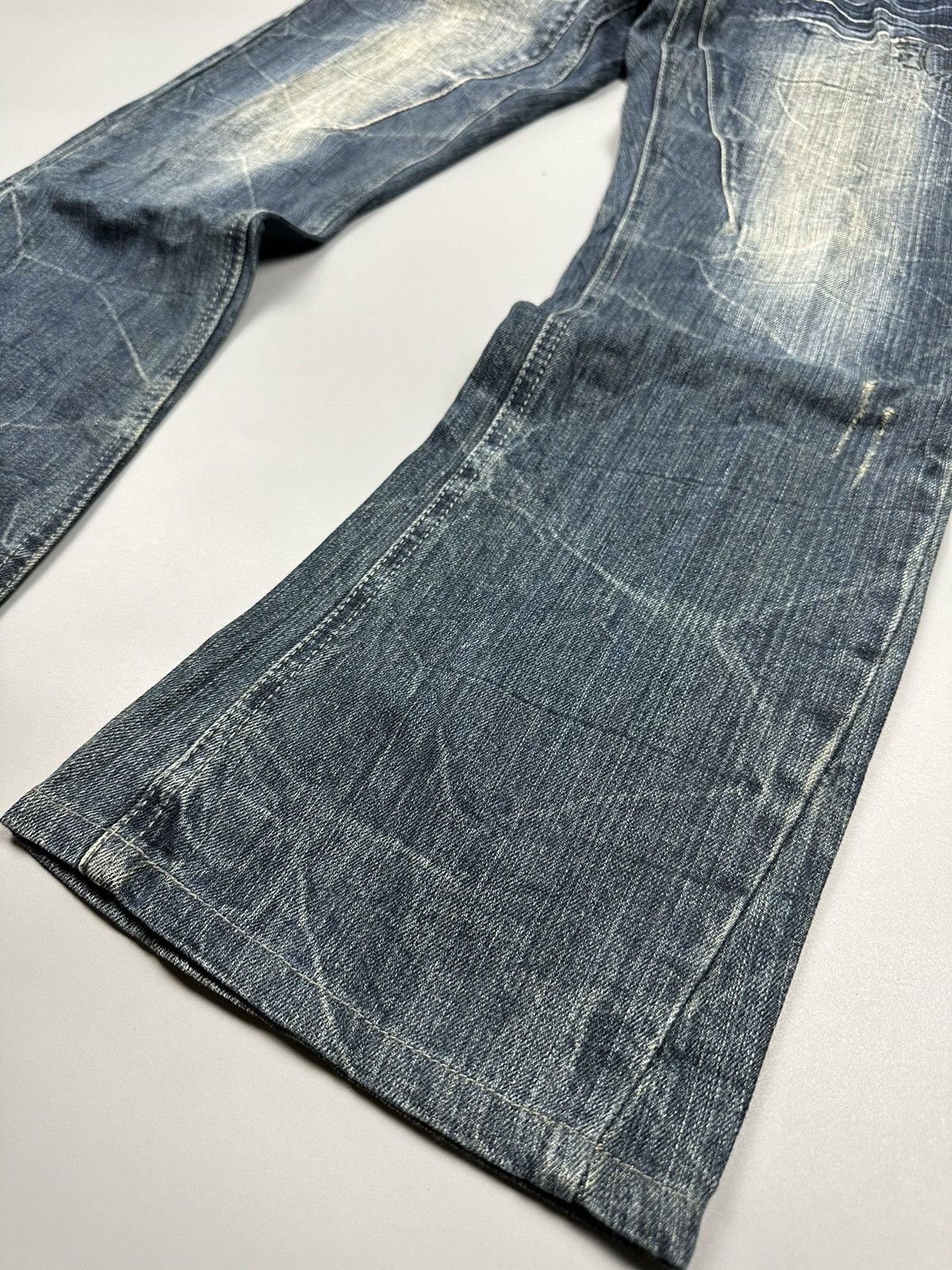 If Six Was Nine Distressed Flared Denim Jack Serika Britain Skull Bones Size US 34 / EU 50 - 6 Thumbnail