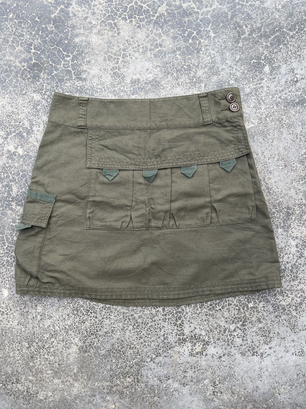 Issey Miyake × Sunao Kuwahara SunaoKuwahara Issey Miyake MultiPocket Utilities mini skirt Size 29" - 1 Thumbnail