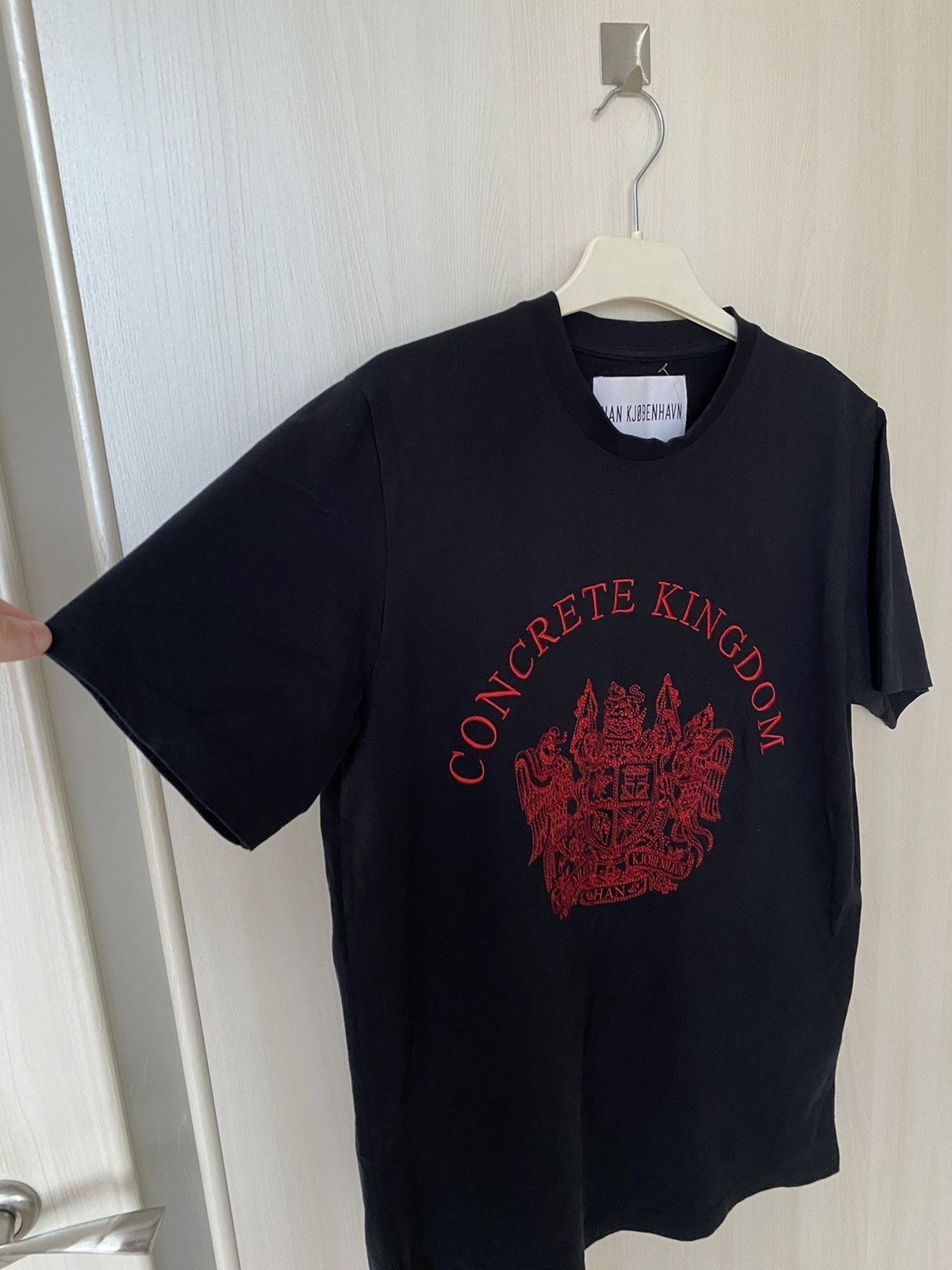 Han Kjobenhavn Rare Han Kjobenhavn Concrete Kingdom Tee - Size L Size US L / EU 52-54 / 3 - 10 Thumbnail