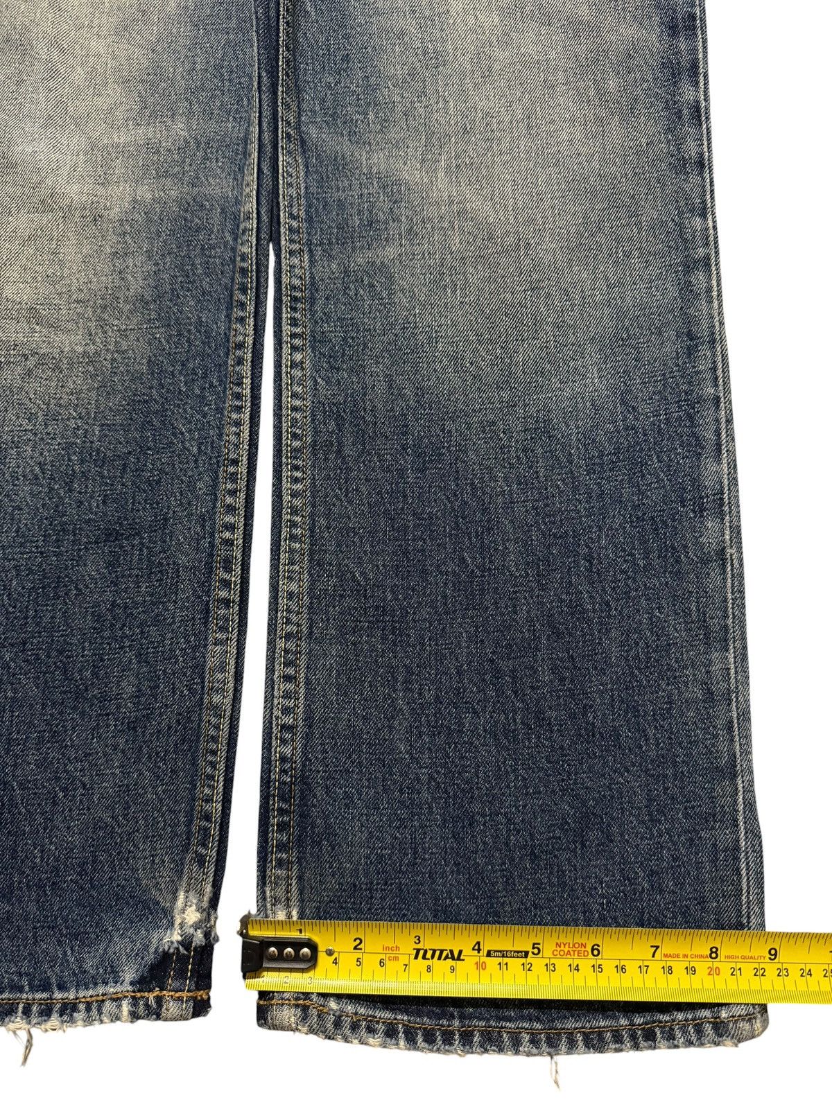 Gap Vintage Y2K Gap Blue Faded Wash Whiskers Straight Leg Jeans Size US 31 - 13 Thumbnail