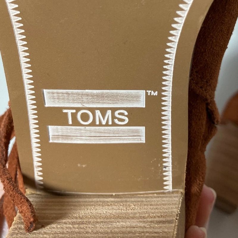 Toms TOMS Lunata Cognac Suede Fringe Round Toe Ankle Boot 5 Size US 5 / IT 35 - 6 Thumbnail