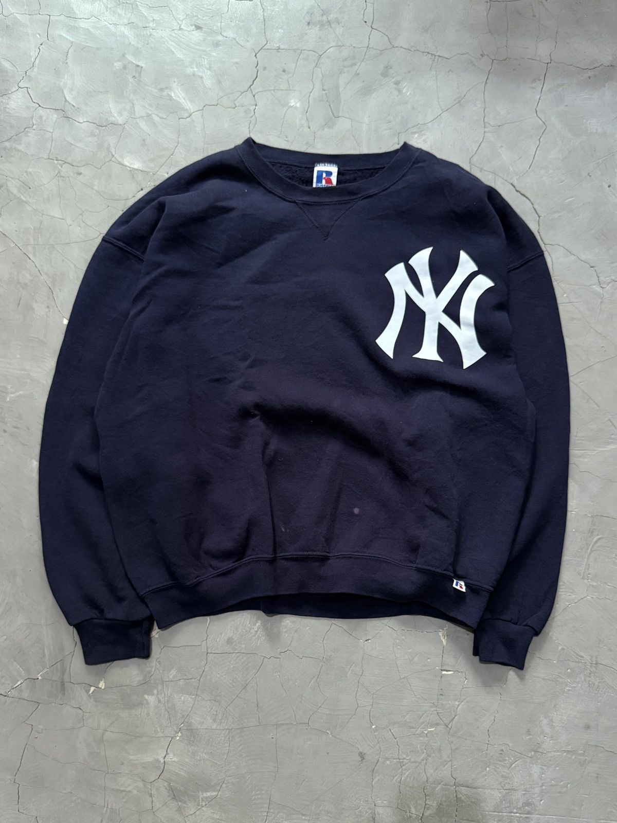 New York Yankees Rare Vintage New York Yankees Russell Athletic Sweat Shirt Size US XL / EU 56 / 4 - 1 Thumbnail