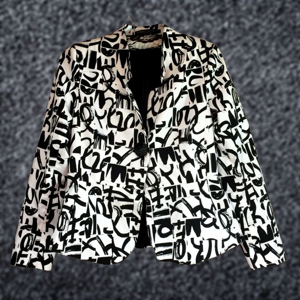 Vintage Robert Kitchen Canada Women's Sz 4 White Black Printed One-Button Blazer Jacket Casual Shirt/Blazer Size S / US 4 / IT 40 - 1 Thumbnail
