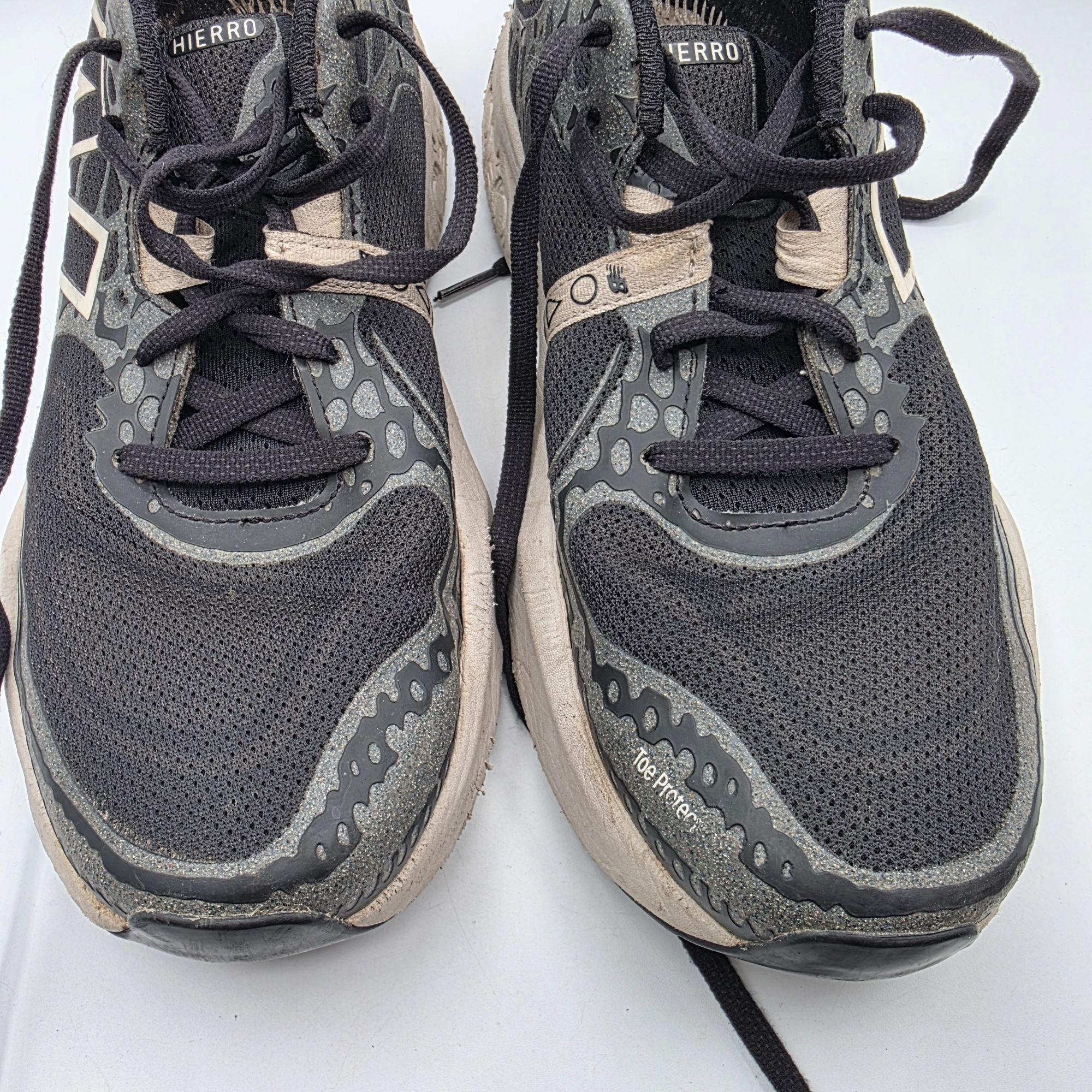 New Balance New Balance Fresh Foam X Hierro v8 Womens Size 10 Black Athl Size US 10 / IT 40 - 10 Thumbnail