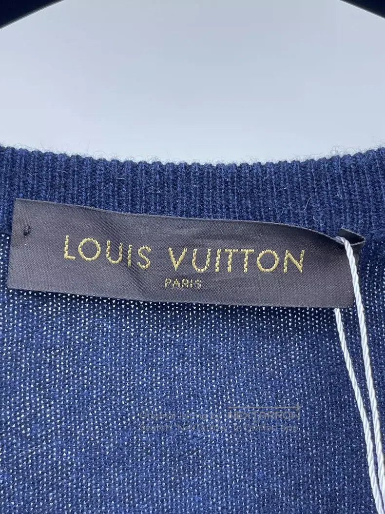 Louis Vuitton Navy blue cashmere sweater