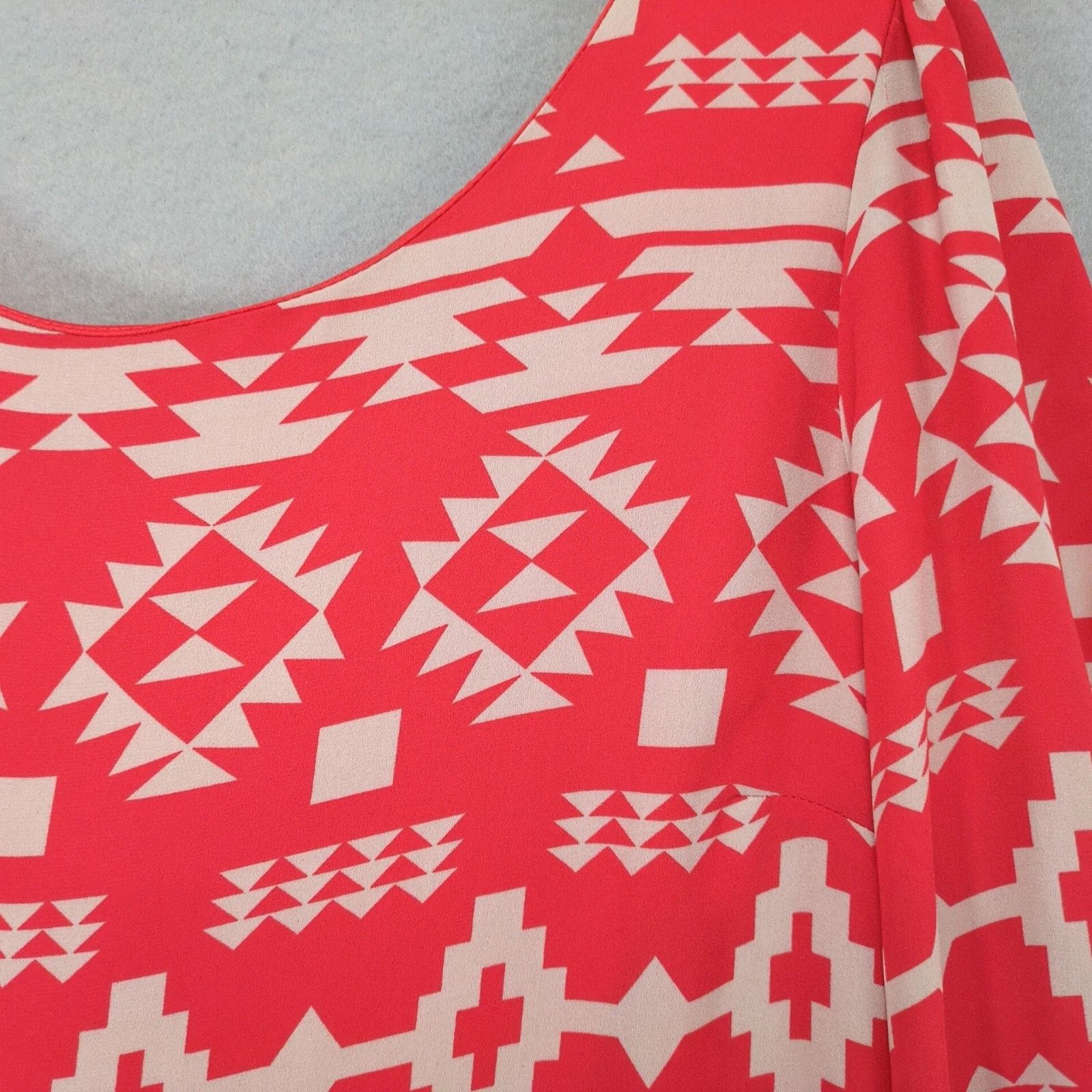 Other Takara Red Beige Aztec Dress XL Back Bow Ruffle Knee-Length Size XL / US 12-14 / IT 48-50 - 8 Thumbnail