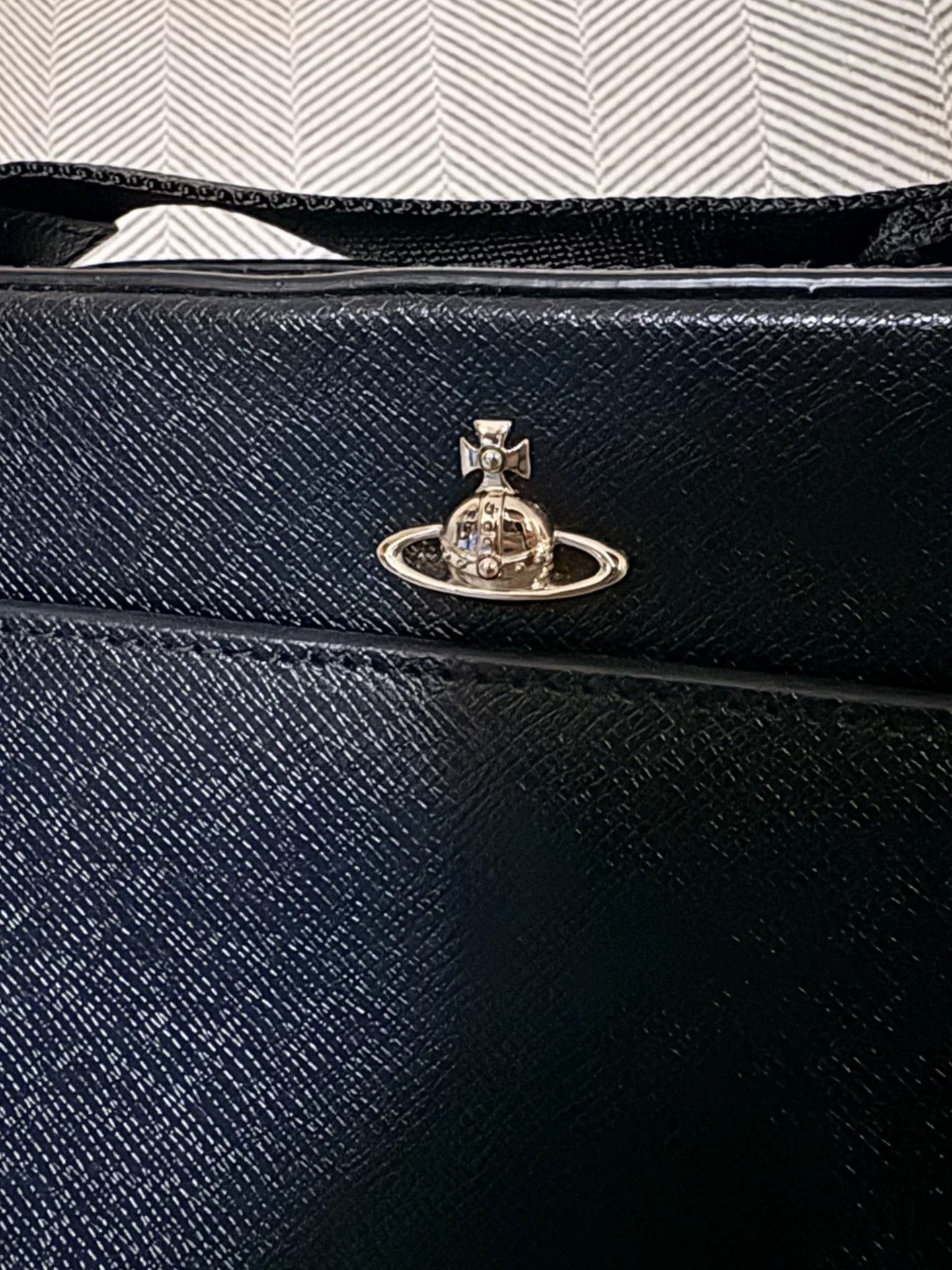 Vivienne Westwood Vivienne Westwood Black Leather Camera Bag. Size ONE SIZE - 10 Thumbnail
