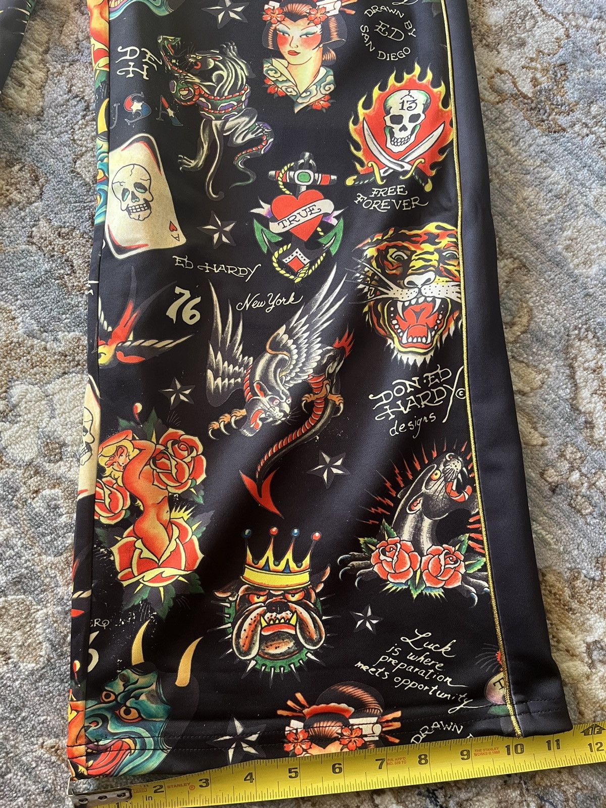 Ed Hardy BAGGY GRAPHIC FLASHBOARD BLACK RELAXED TRACK PANT M Size US 32 / EU 48 - 5 Thumbnail