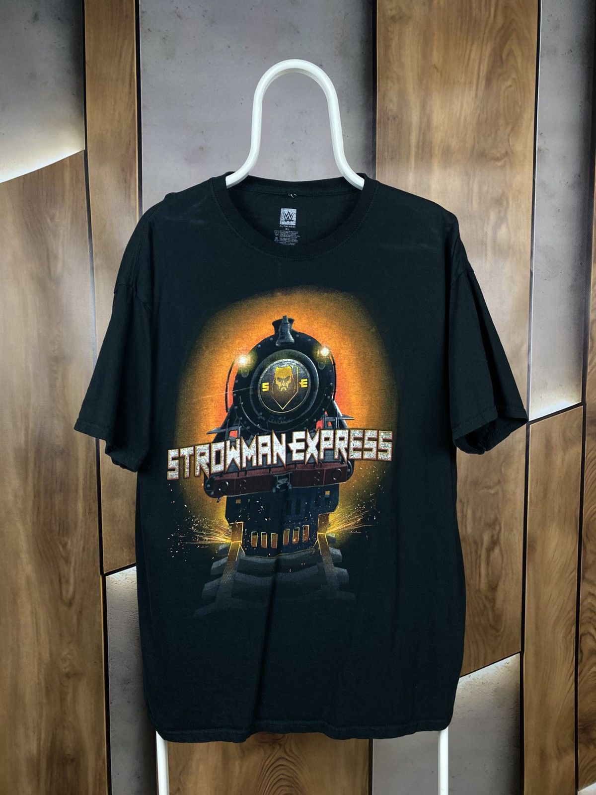 WWE 🚇T-Shirt WWE Strowman Express Clear The Tracks Tee🚇 Size US XL / EU 56 / 4 - 1 Thumbnail