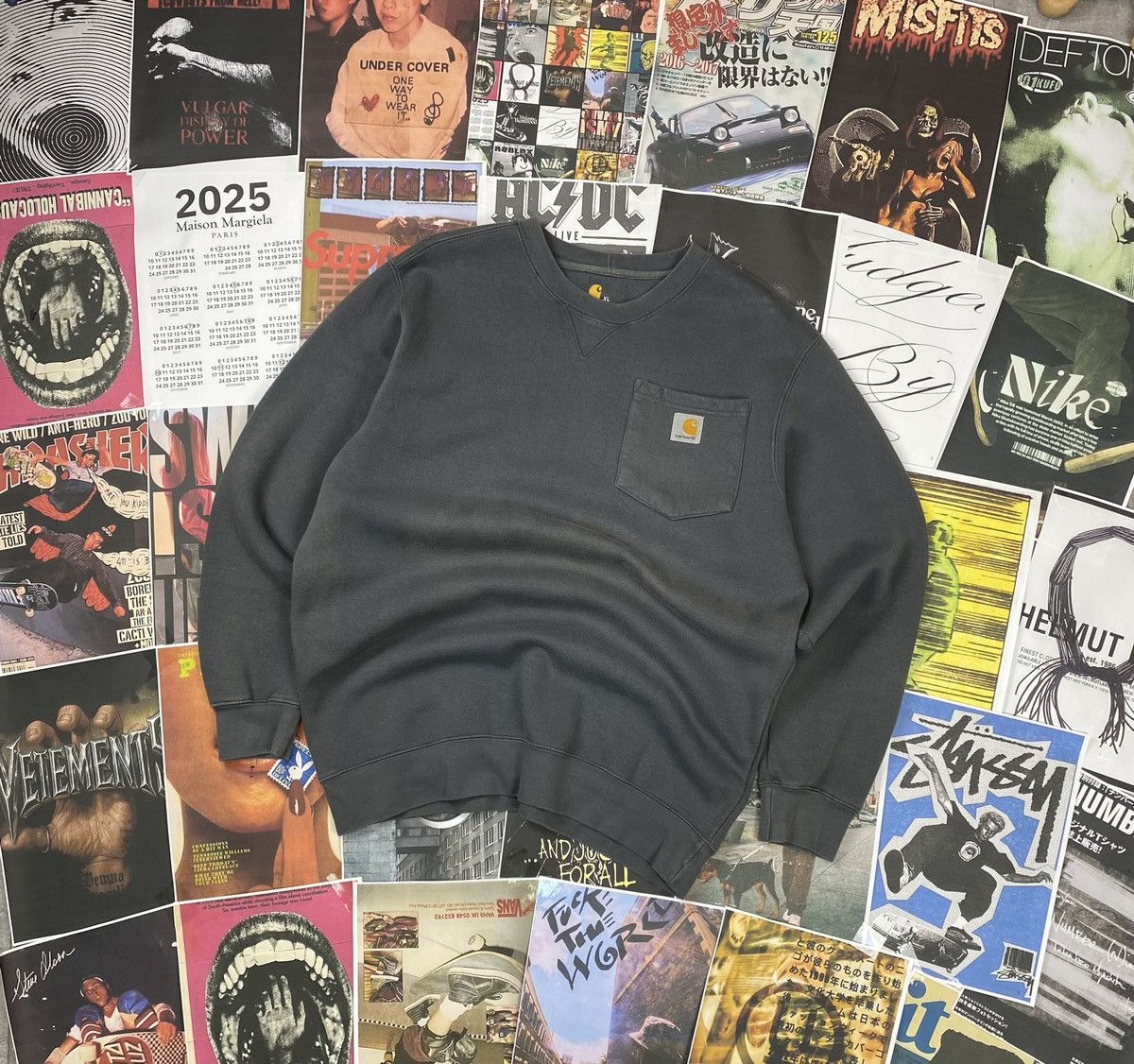 Carhartt Vintage Carhartt Faded Oversize Sweatshirt Size US XL / EU 56 / 4 - 1 Thumbnail