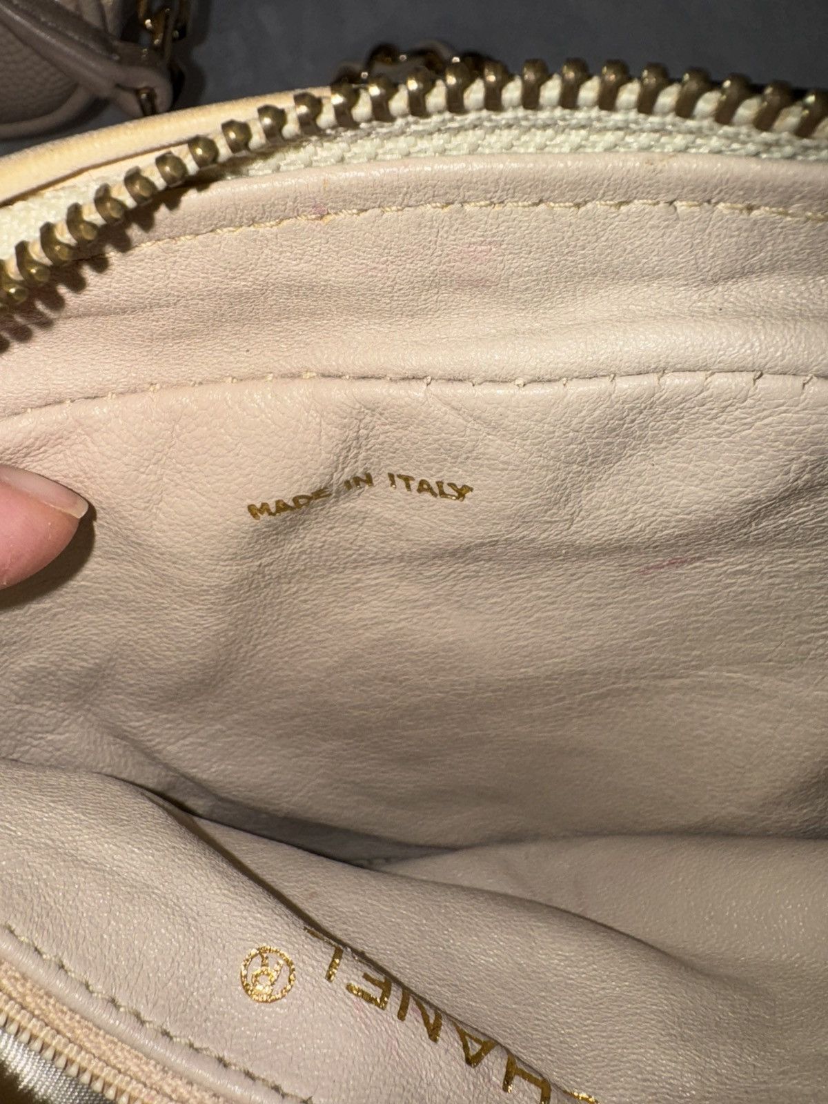 Chanel Vintage Chanel Crossbody Beige Stitched Leather Satin Bag Size ONE SIZE - 12 Thumbnail