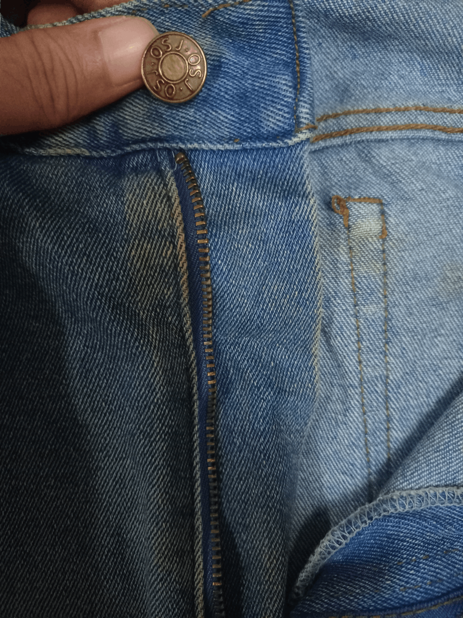Japanese Brand Vintage Japanese Brand Faded Wash Distressed Baggy Jeans Size US 34 / EU 50 - 3 Thumbnail