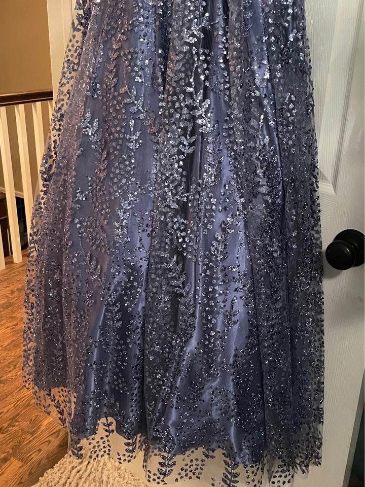 Designer Blondie Nites Formal Gown Size M / US 6-8 / IT 42-44 - 2 Thumbnail