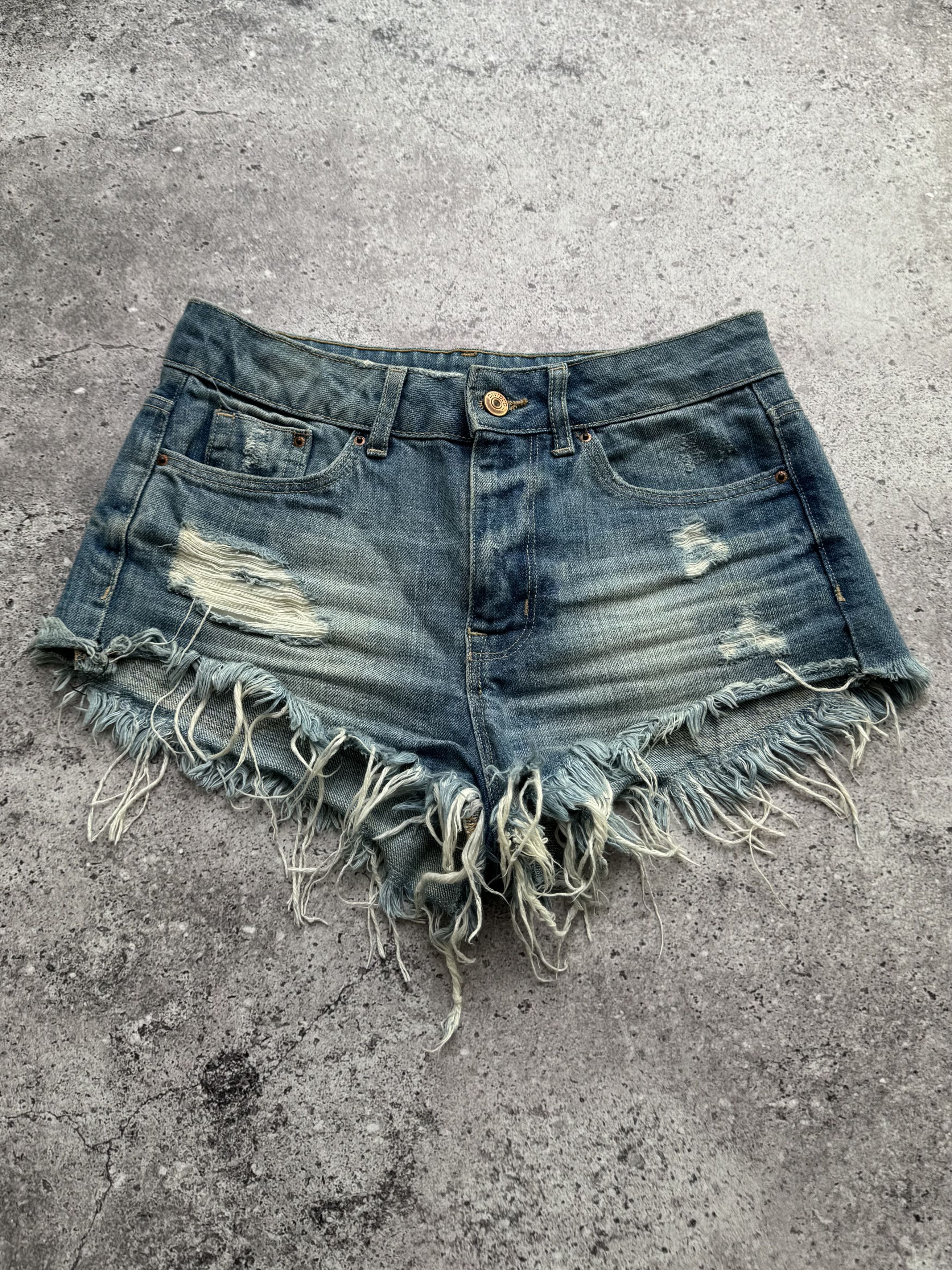 Vintage Y2K Distressed Shorts Frayed Cut Off Daisy Dukes (E8) Size 27" / US 4 / IT 40 - 1 Thumbnail