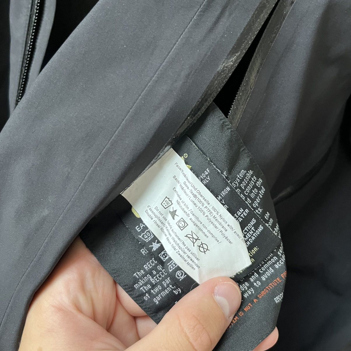 Arc'teryx Rare vintage Arcteryx jacket gore Tex mens Size US M / EU 48-50 / 2 - 18 Thumbnail