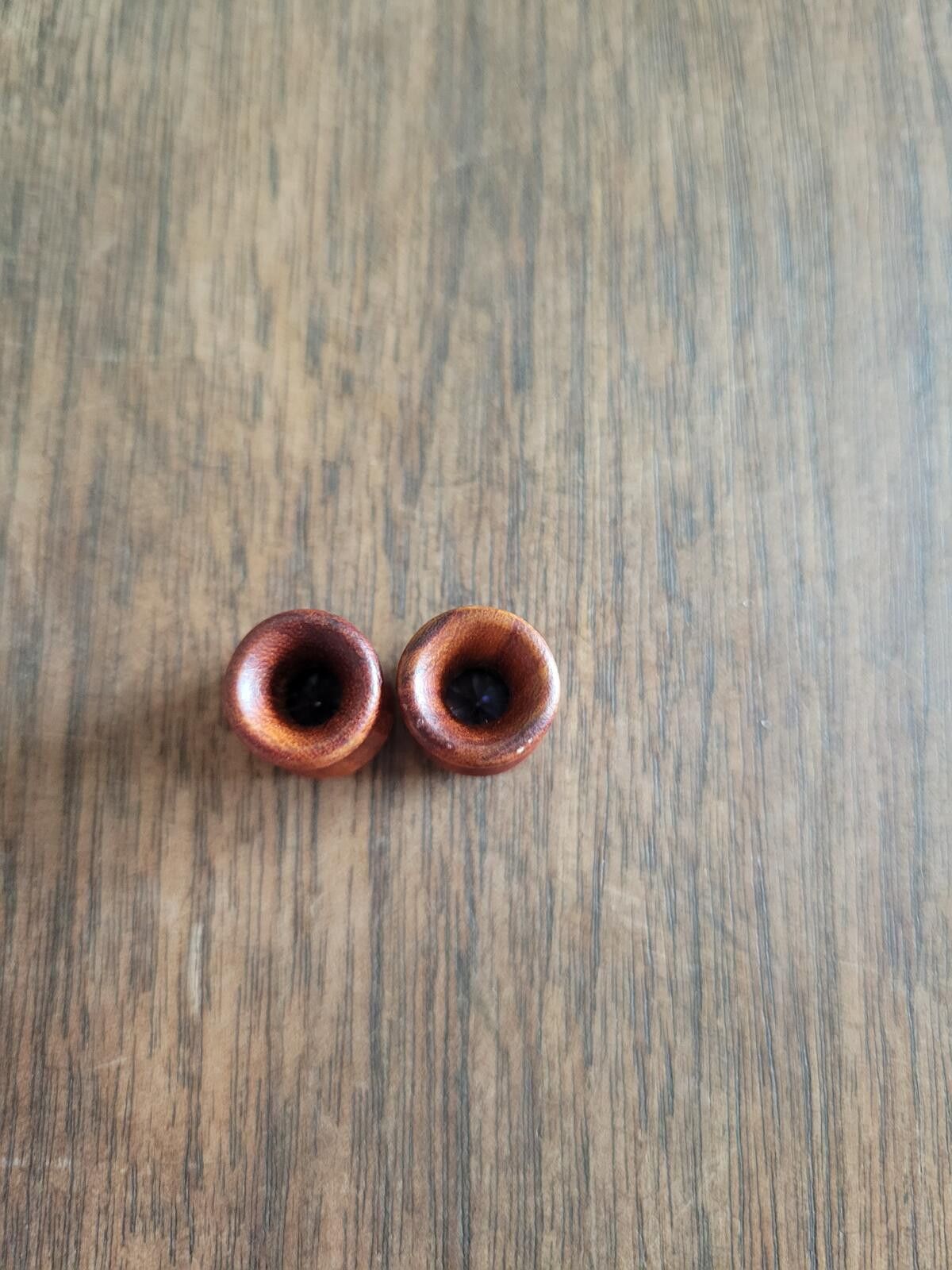 The Unbranded Brand Pair of Wooden Ear Gauges w Iridescent Gemstone size 00 Size ONE SIZE - 4 Thumbnail