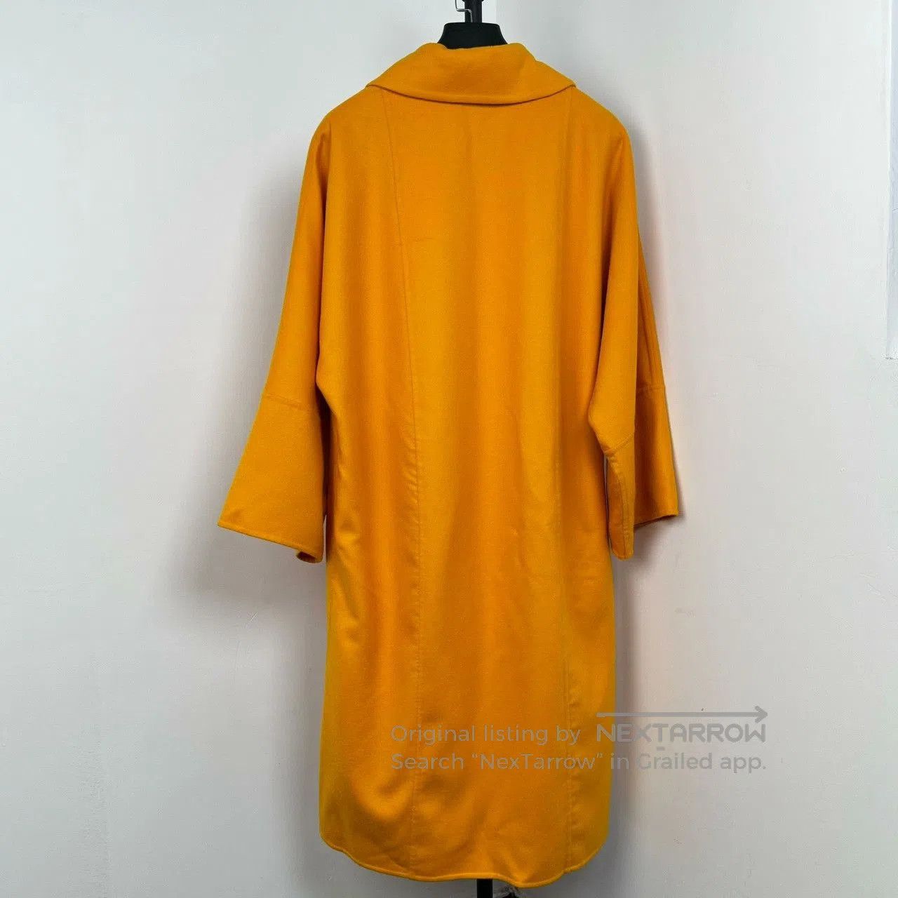 Loewe yellow long wool coat by loewe. Size US XS / EU 42 / 0 - 1 Thumbnail