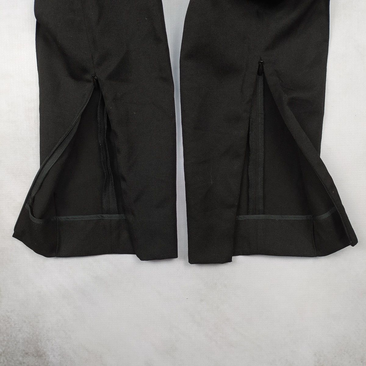 Alexander Wang FW15 Alexander Wang Gothic Ball Chain Wool Trouser Size 25" / US 0 / IT 36 - 14 Thumbnail