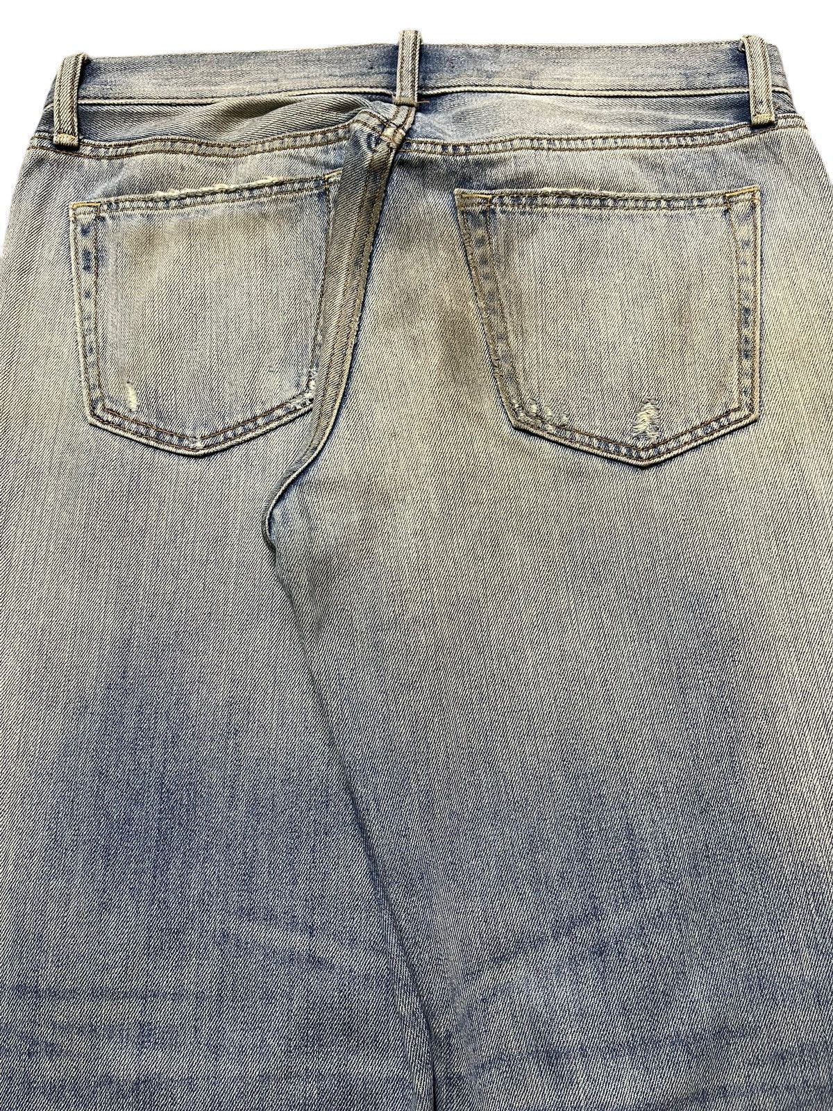 Japanese Brand Vintage Japanese Uniqlo Mud Faded Wash Distressed Jeans Size US 34 / EU 50 - 6 Thumbnail