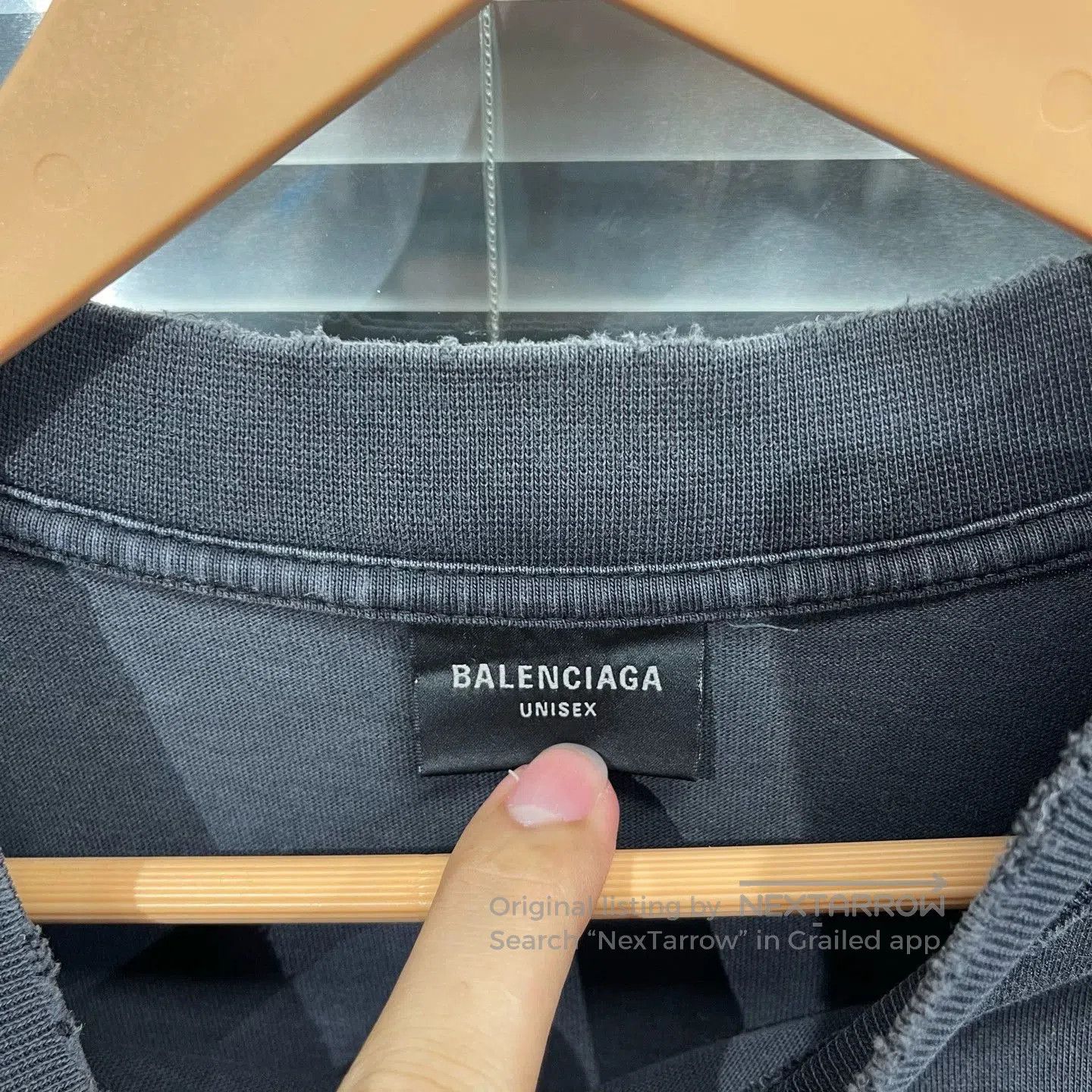 Balenciaga Black Oversized Short-Sleeve Graphic Shirt. Size US S / EU 44-46 / 1 - 3 Thumbnail