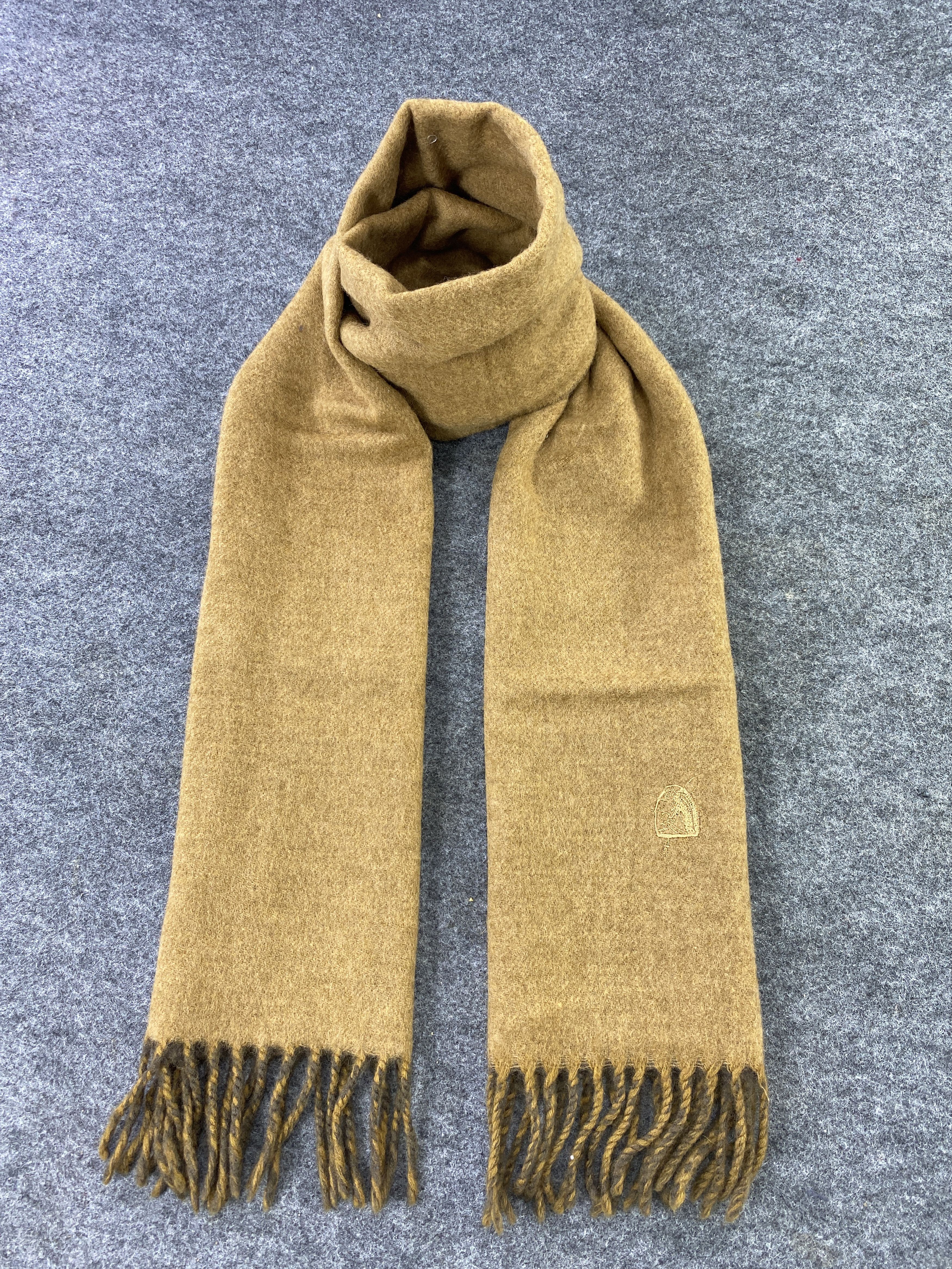 Chaps Ralph Lauren Chaps Ralph Lauren Scarf / Muffler / Neckwear -T651 Size ONE SIZE - 1 Thumbnail