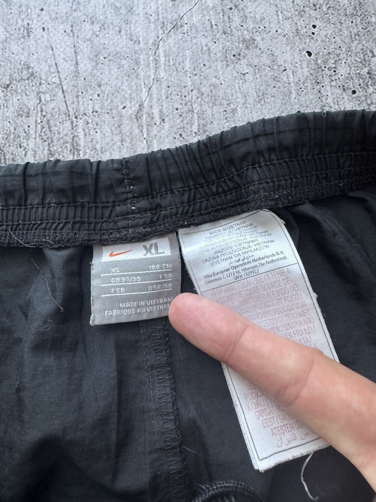 Nike Nike Vintage Nylon Pants Joggers y2k drill Size US 36 / EU 52 - 8 Thumbnail