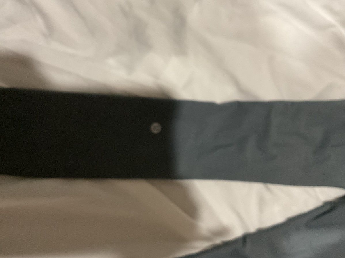 Lululemon Lululmon Zoned In Leggings Size 2 in grey Size 23" - 8 Thumbnail