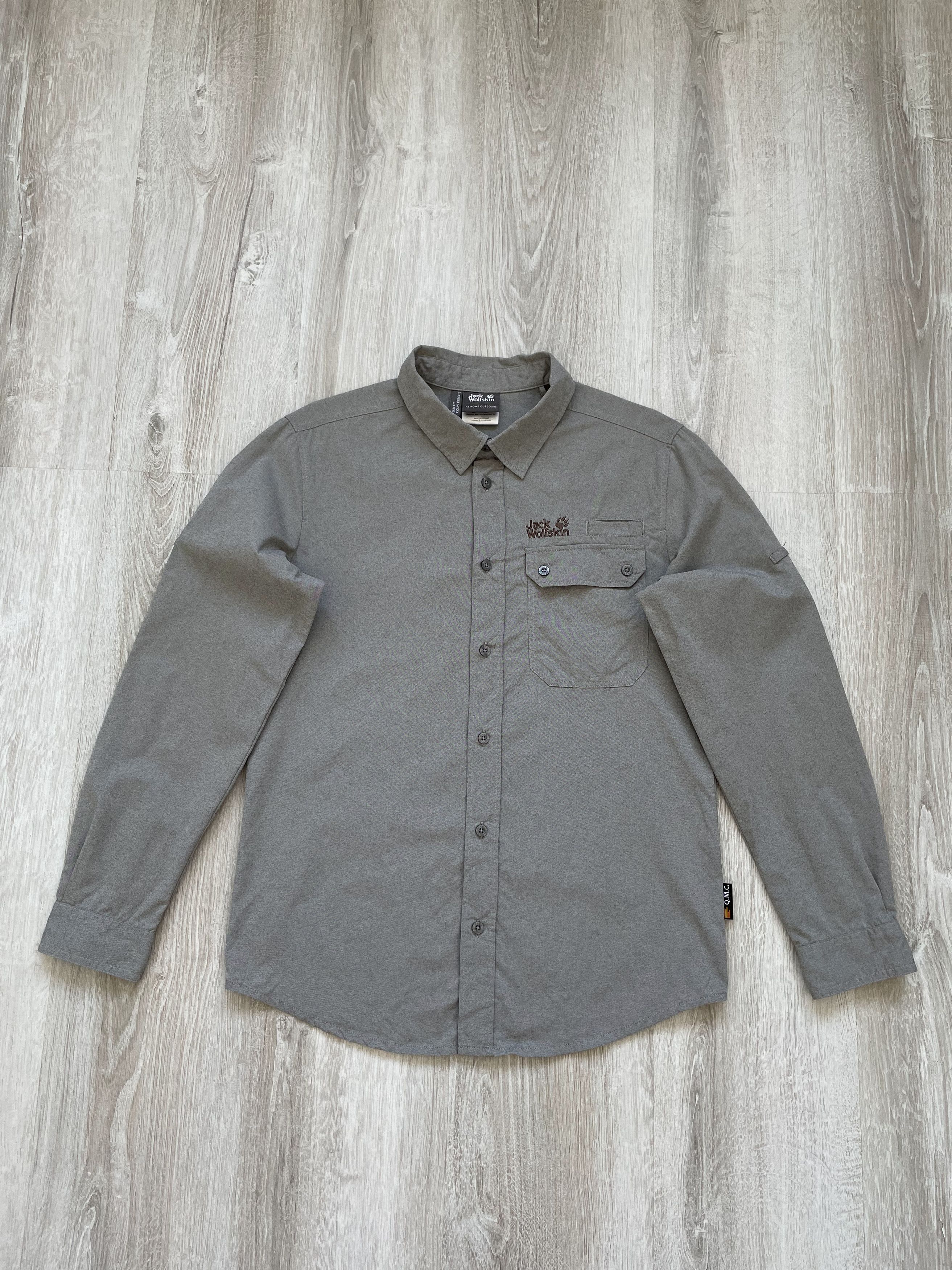 Jack Wolfskin Jack Wolfskin Shirt Quick Moister Control fibre technology Size US S / EU 44-46 / 1 - 1 Thumbnail
